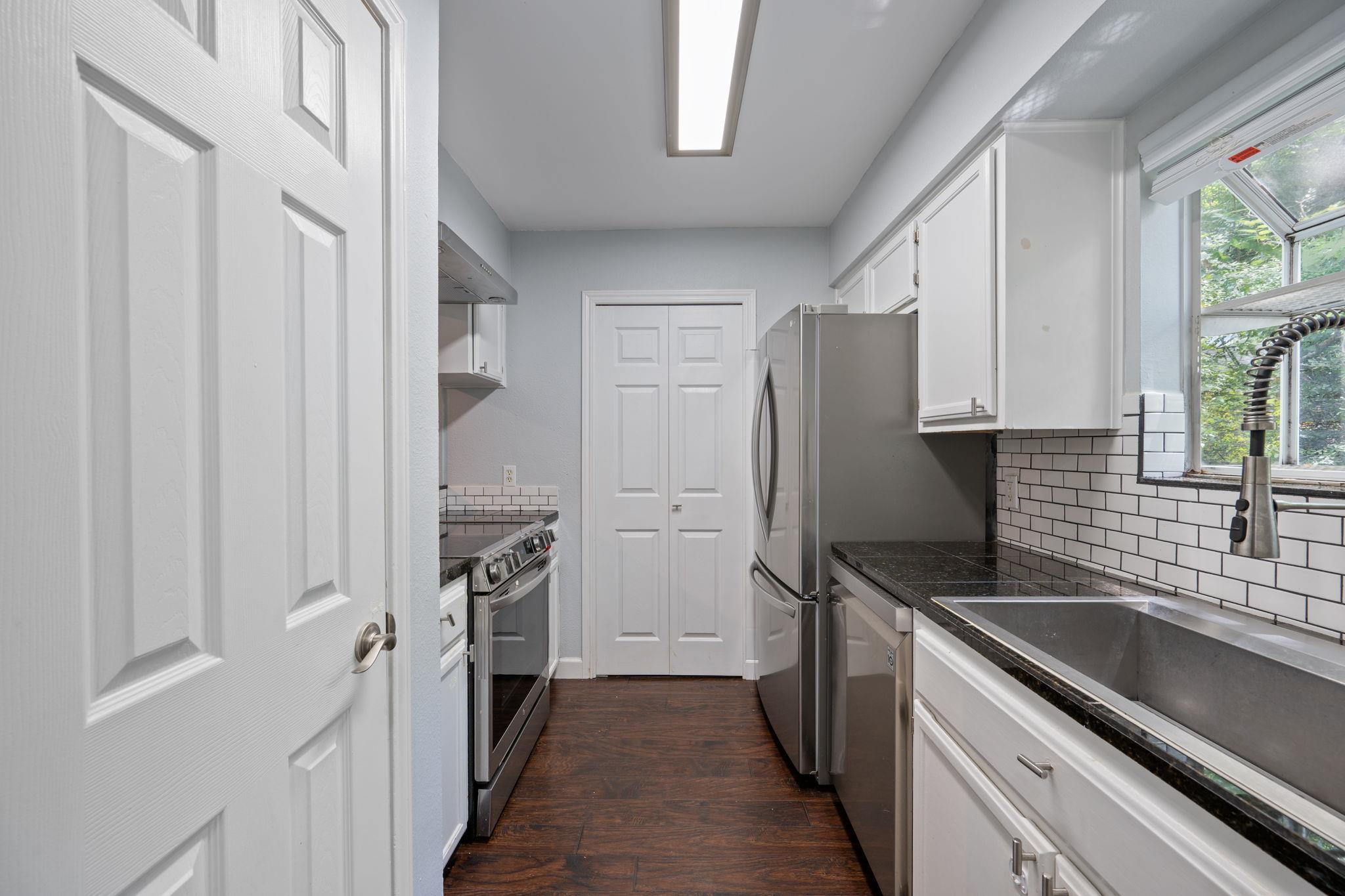 6727 Old Quarry Ln, Austin, TX 78731