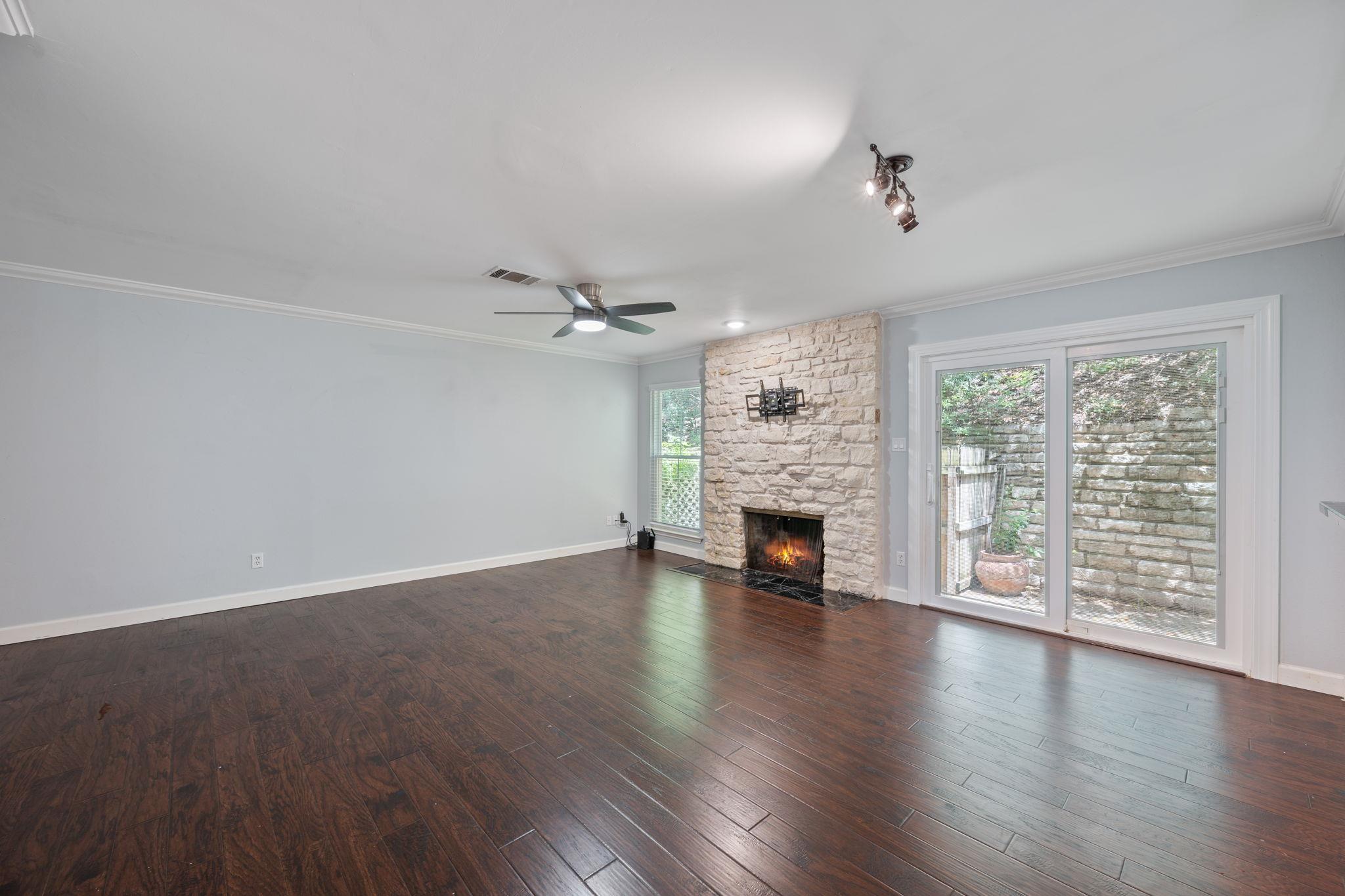 6727 Old Quarry Ln, Austin, TX 78731