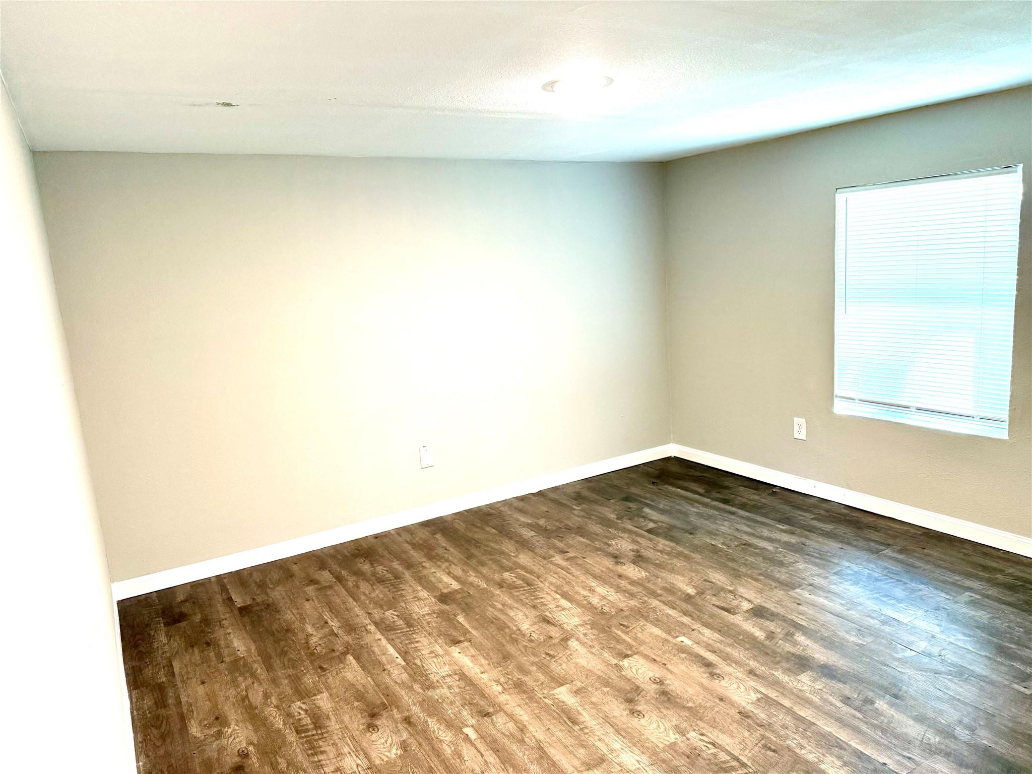 750 Oak Mdws, San Marcos, TX 78666