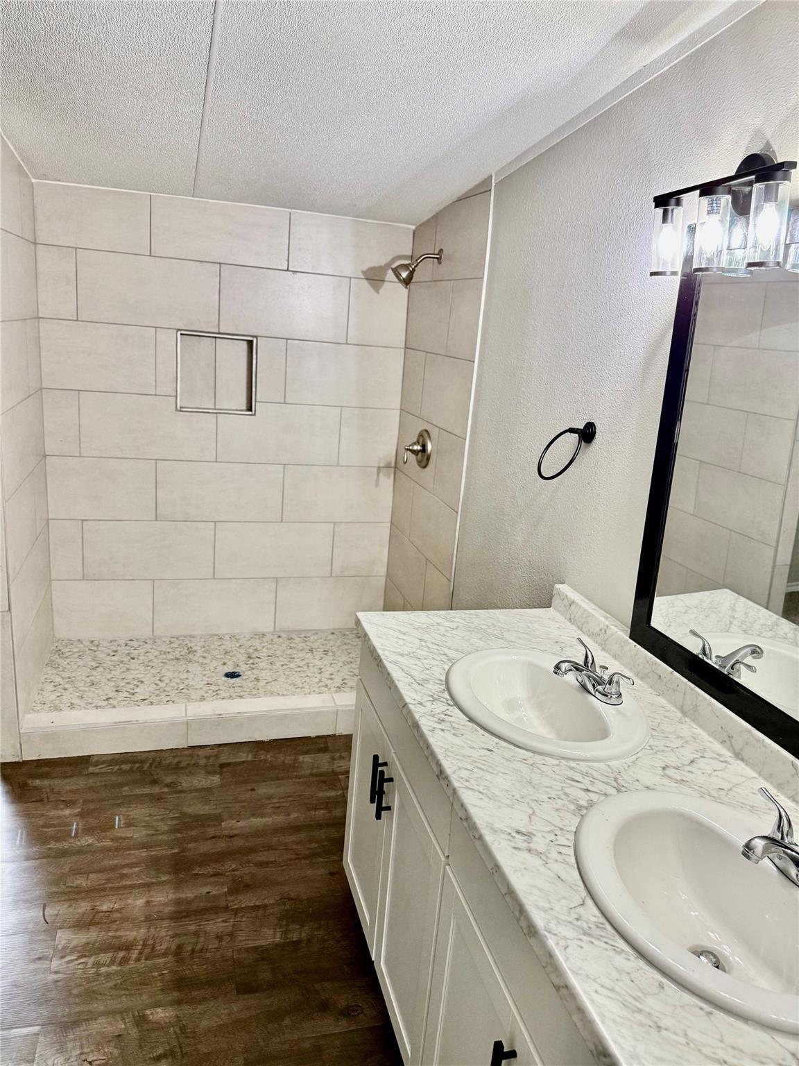 750 Oak Mdws, San Marcos, TX 78666