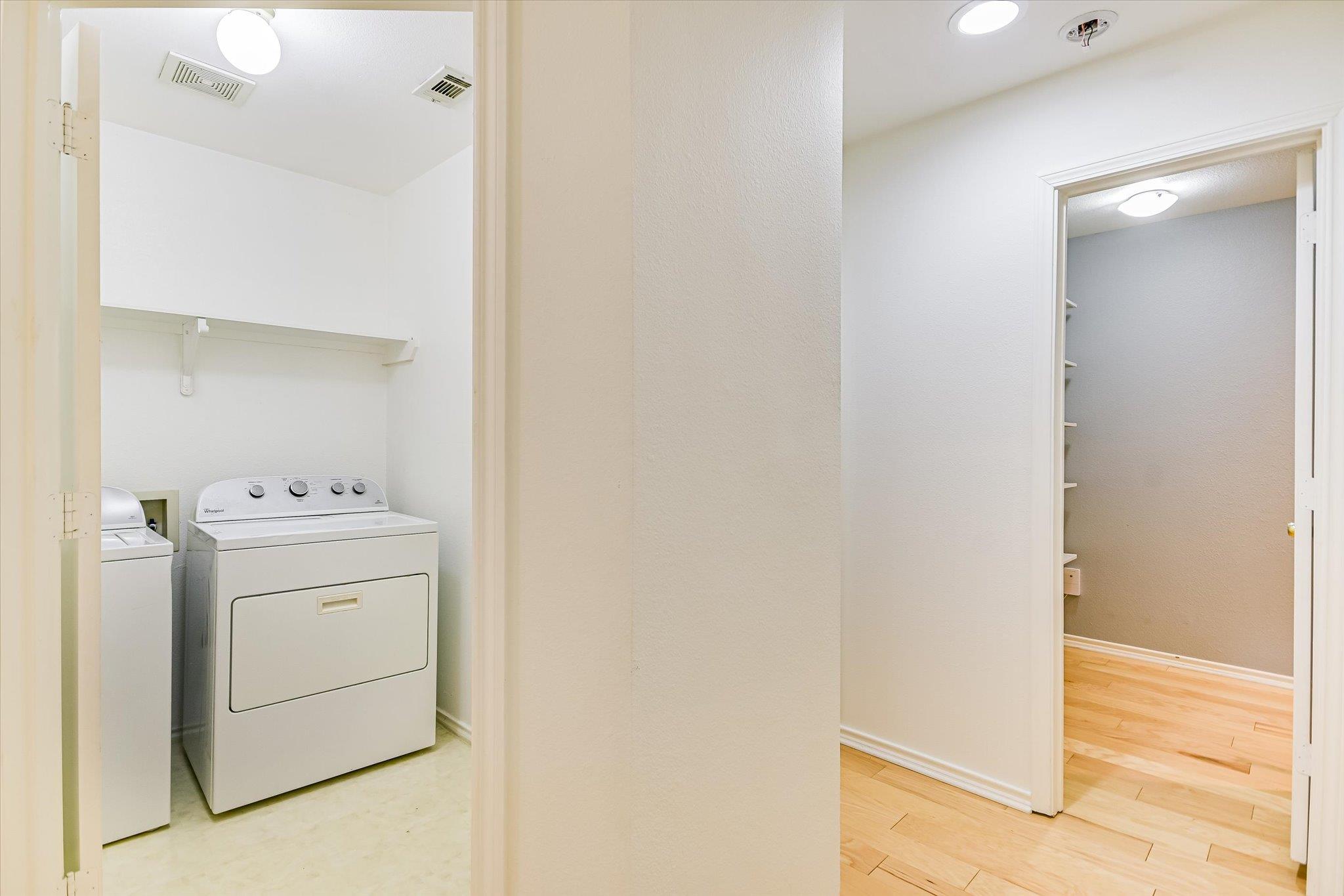 1193 Curve St, Austin, TX 78702