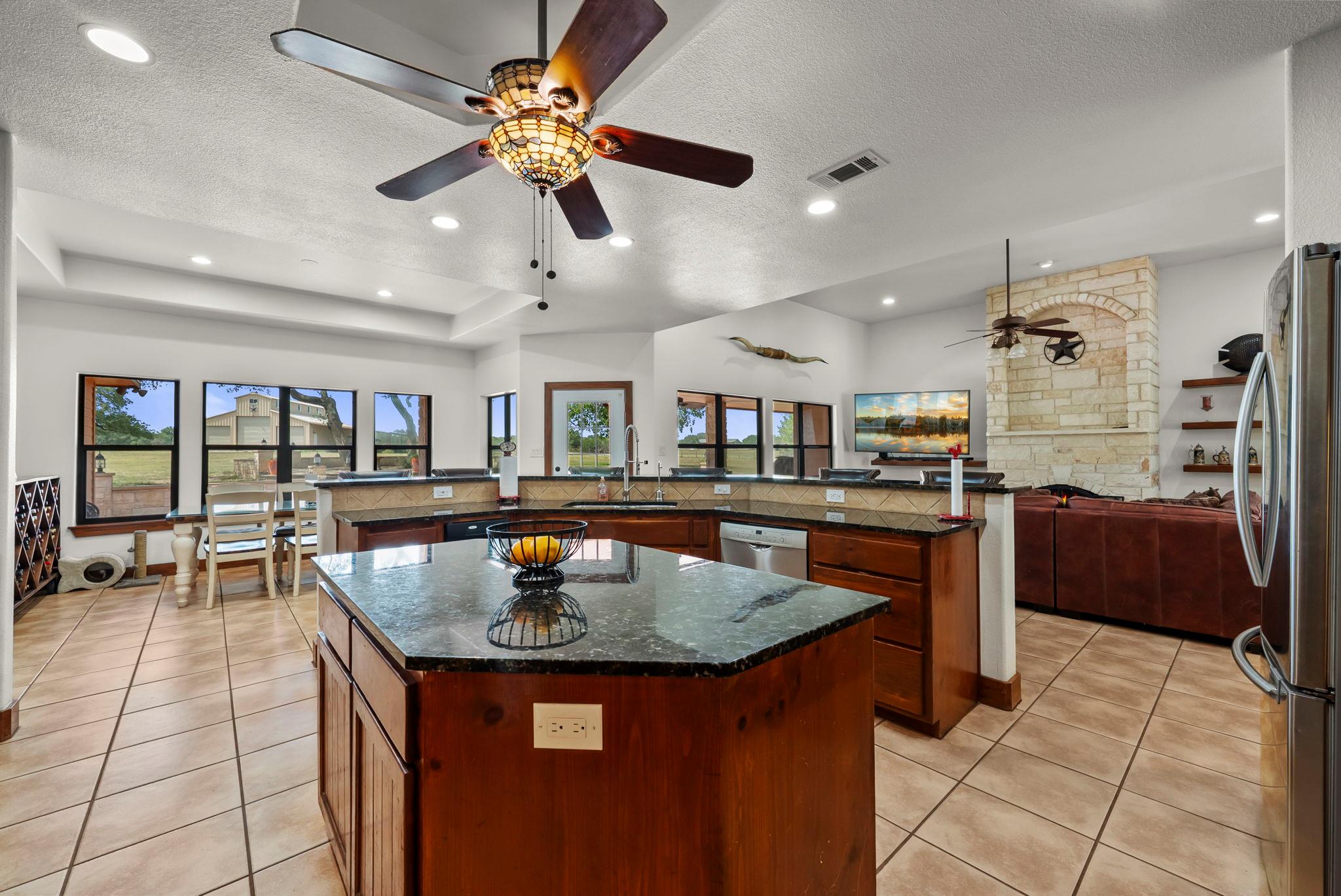 1300 Park Road 4 S, Burnet, TX 78611