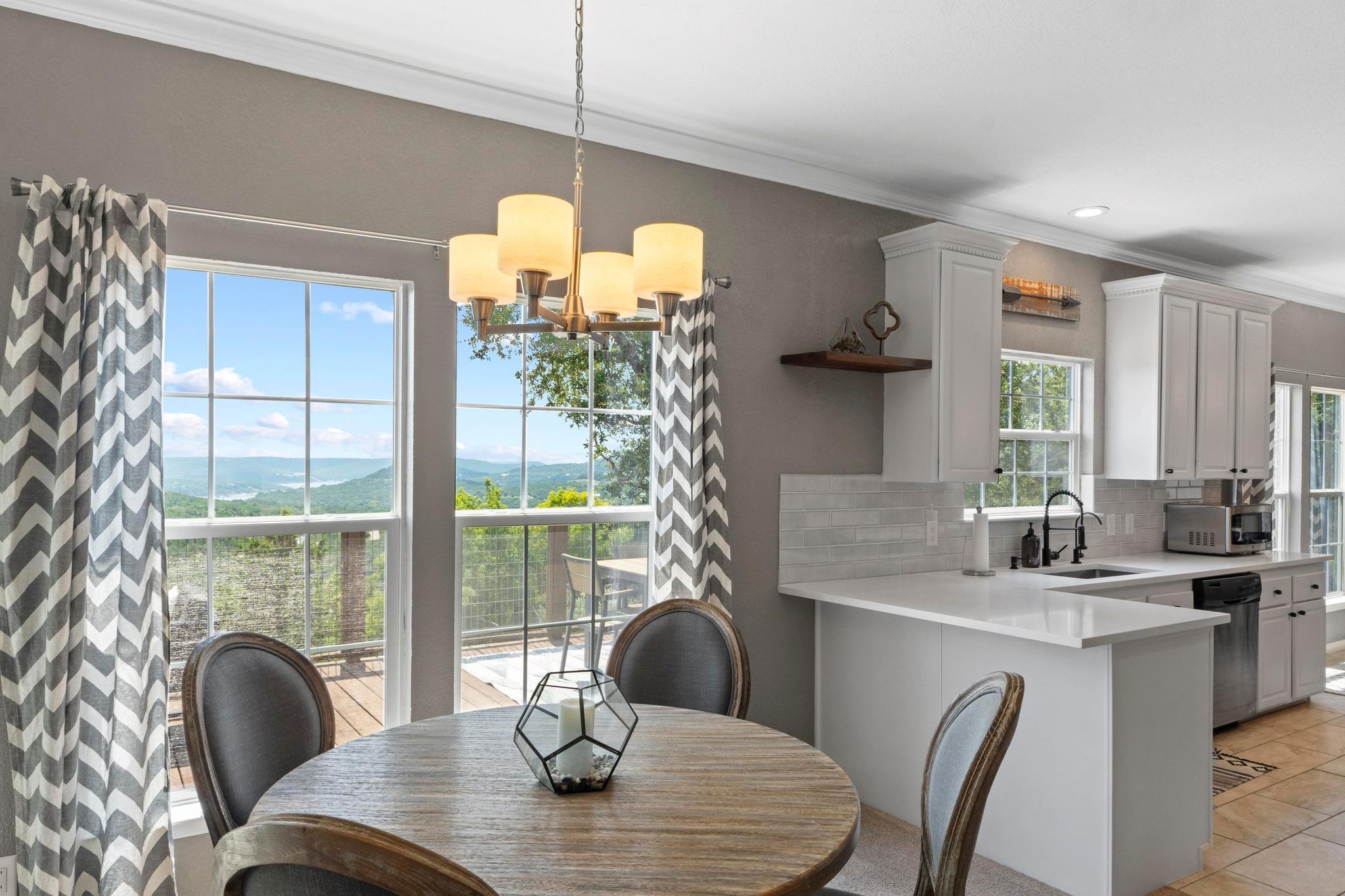 10710 Deer Canyon Rd, Jonestown, TX 78645