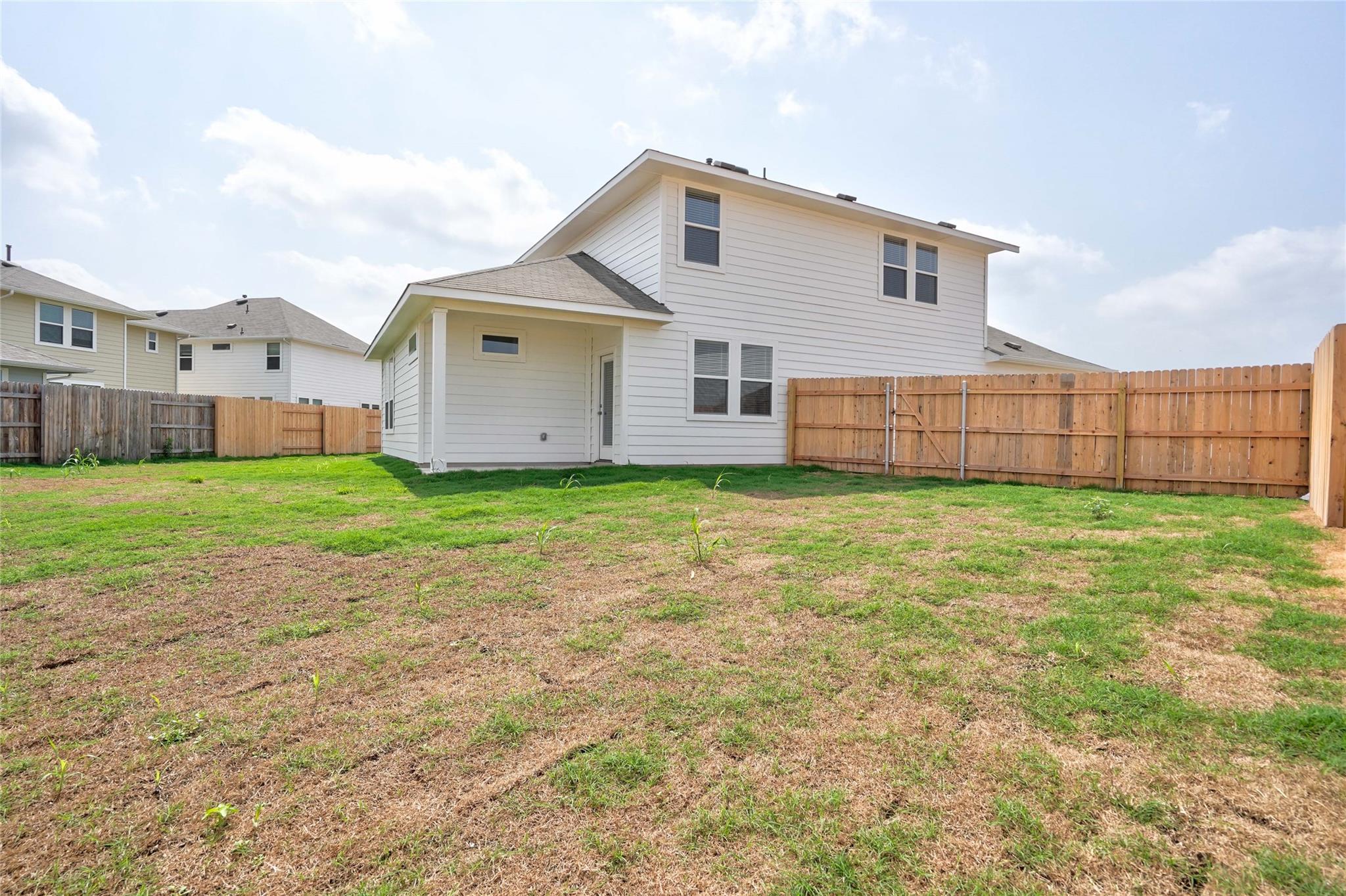 130 Hidden Branch Cv, Maxwell, TX 78656