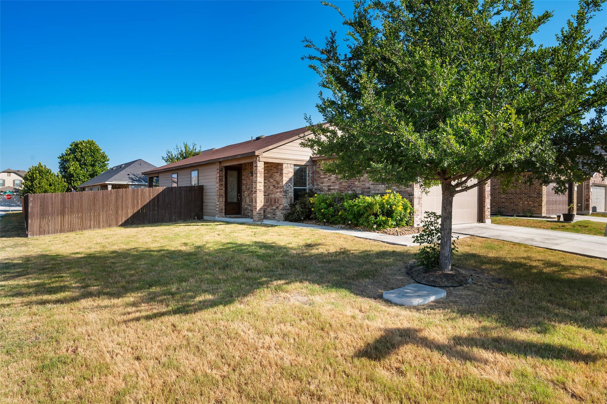 1983 Shire Mdws, New Braunfels, TX 78130