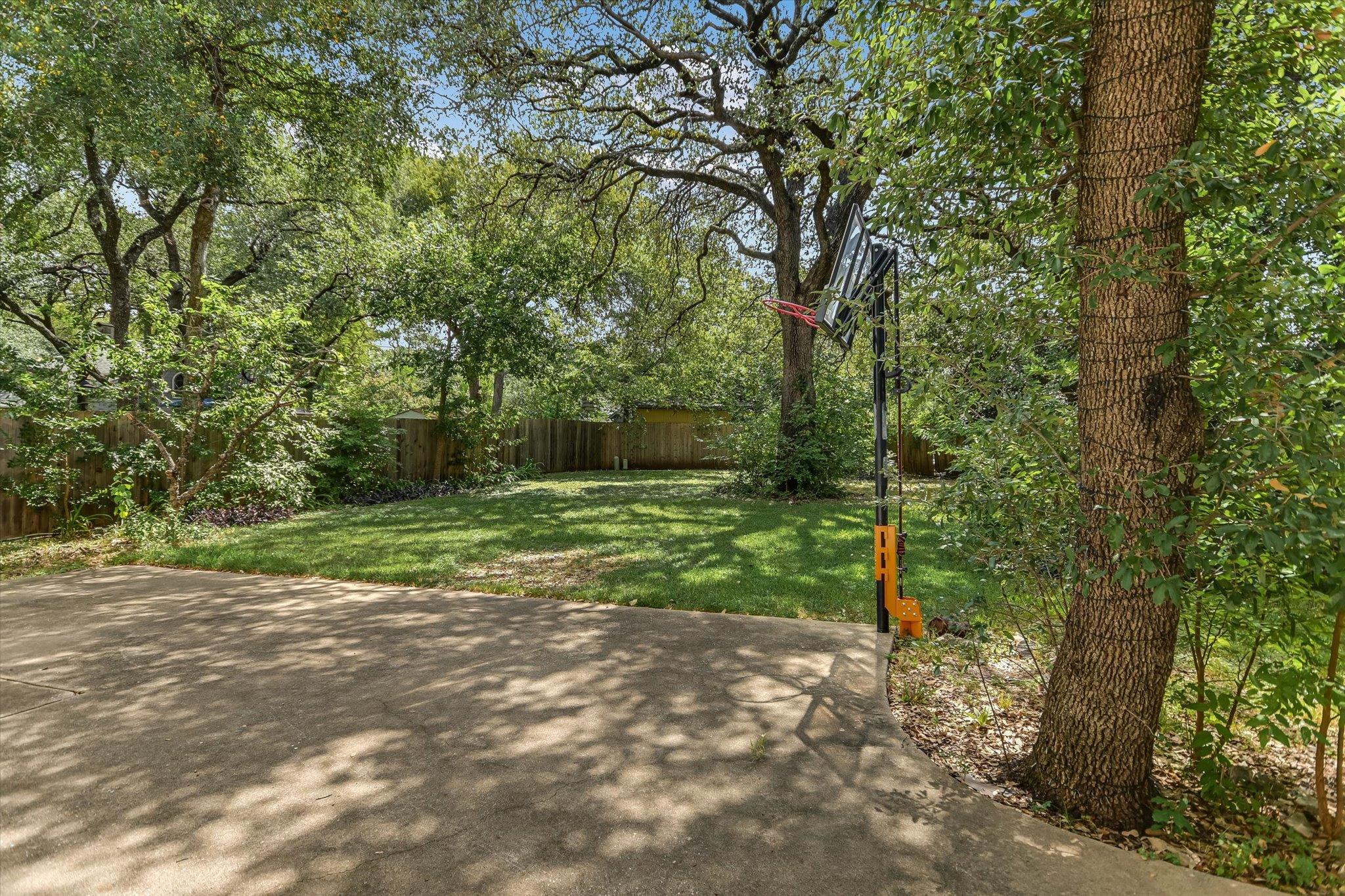 7405 Potters Trl, Austin, TX 78729
