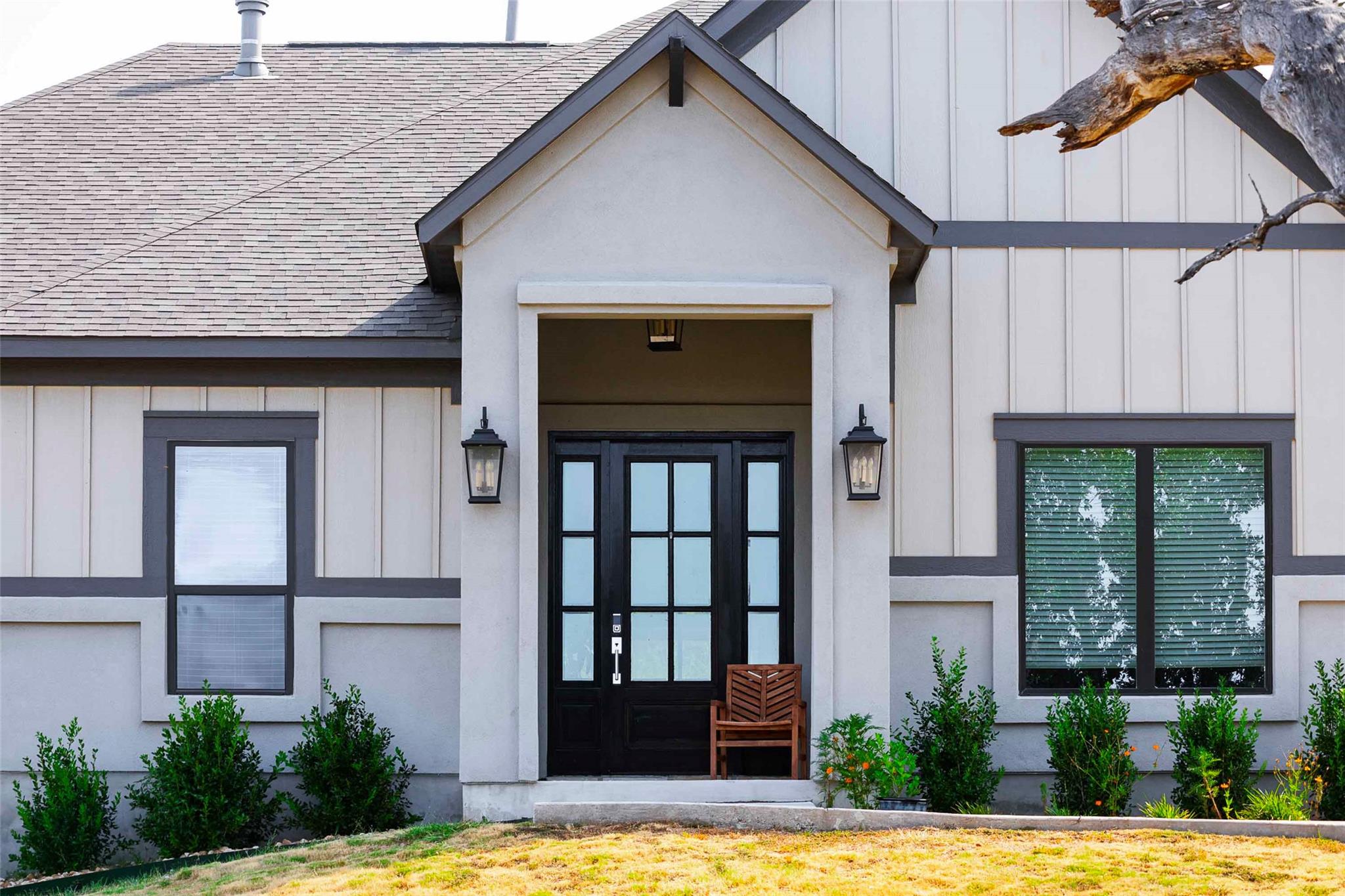 104 Lazy Oak Pl, Spicewood, TX 78669