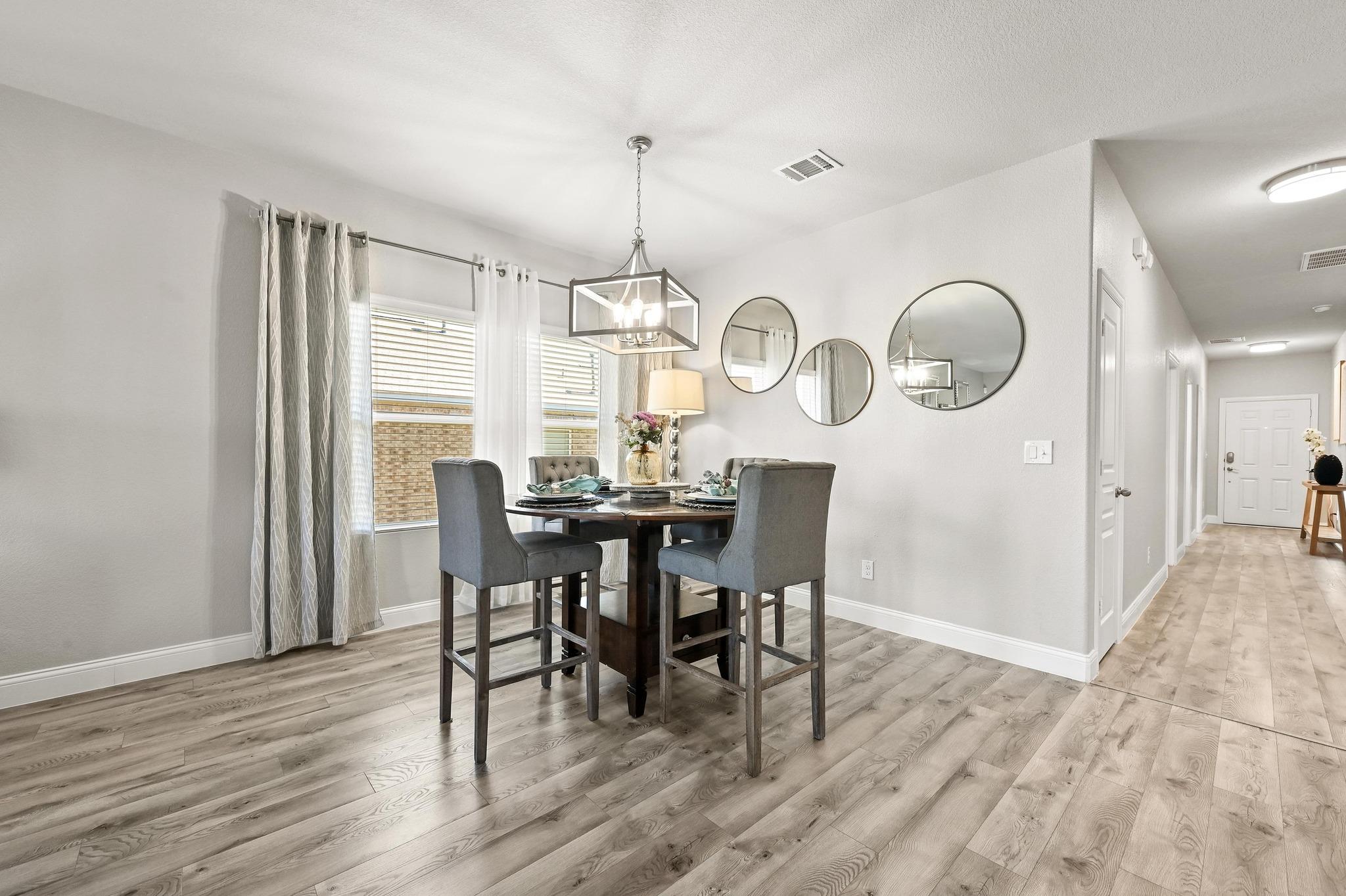 352 Westminster Dr, Kyle, TX 78640