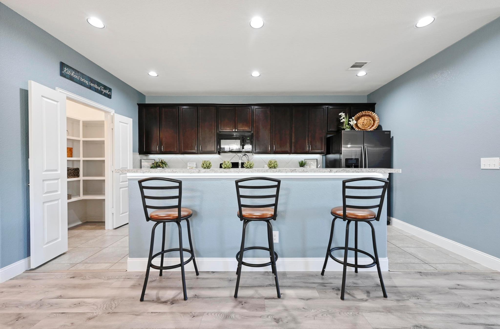 352 Westminster Dr, Kyle, TX 78640