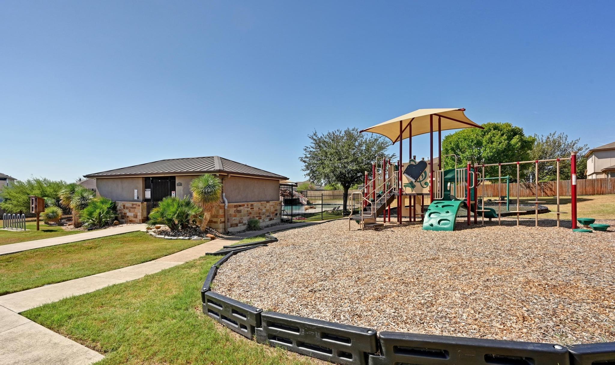 352 Westminster Dr, Kyle, TX 78640