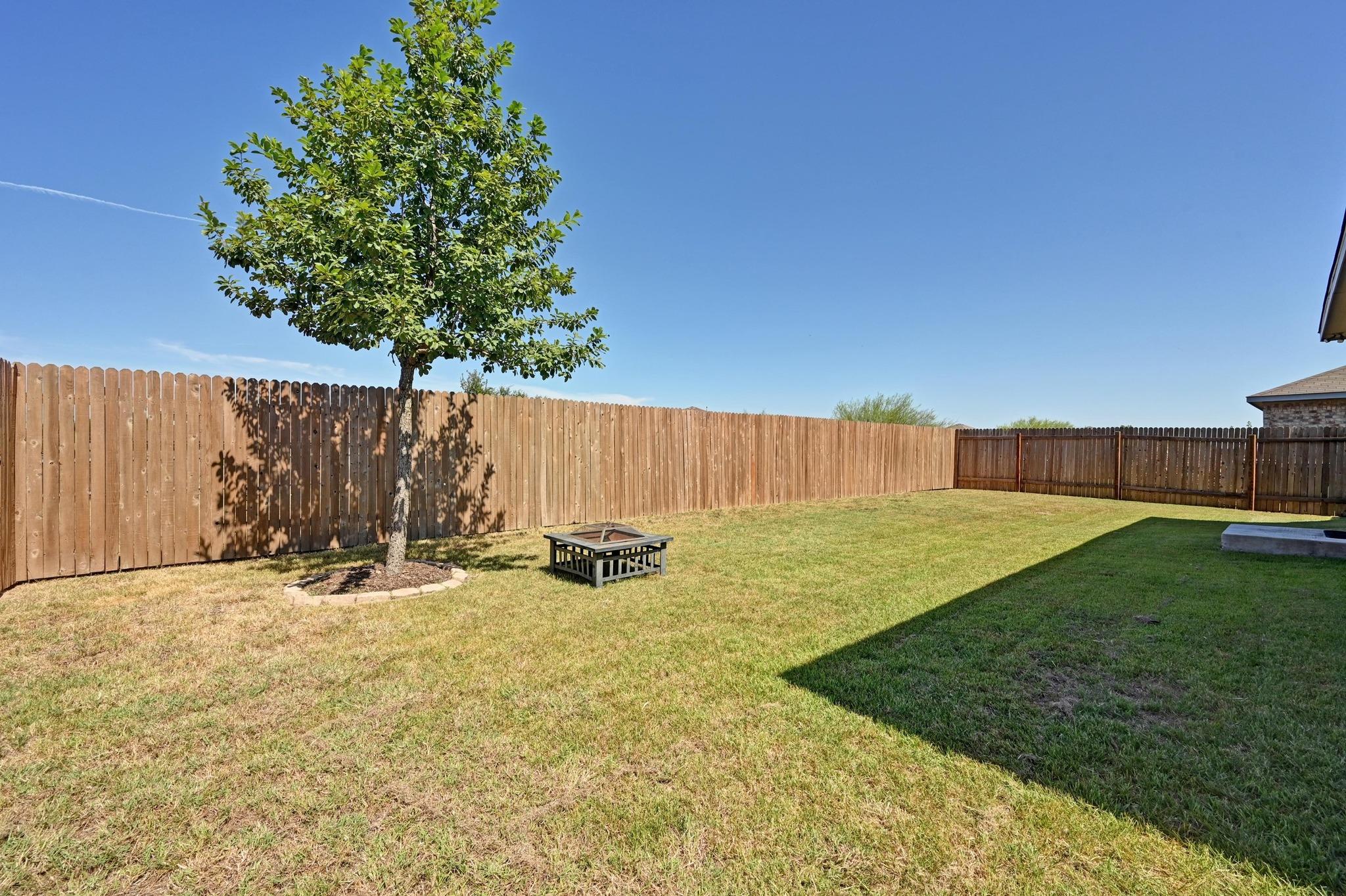 352 Westminster Dr, Kyle, TX 78640