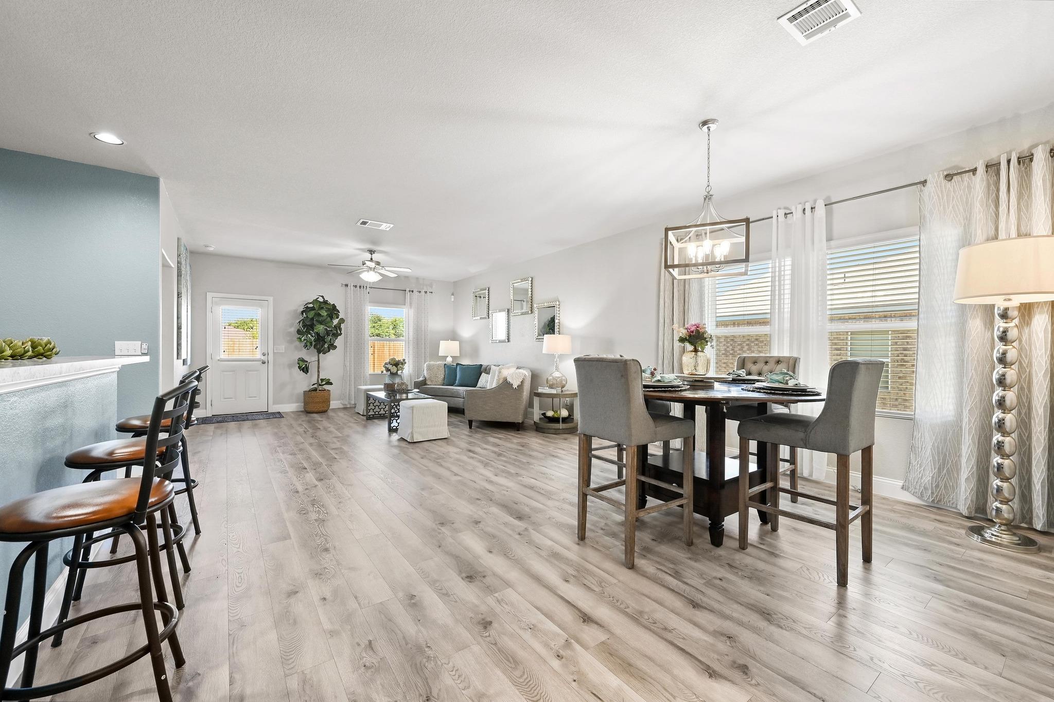 352 Westminster Dr, Kyle, TX 78640