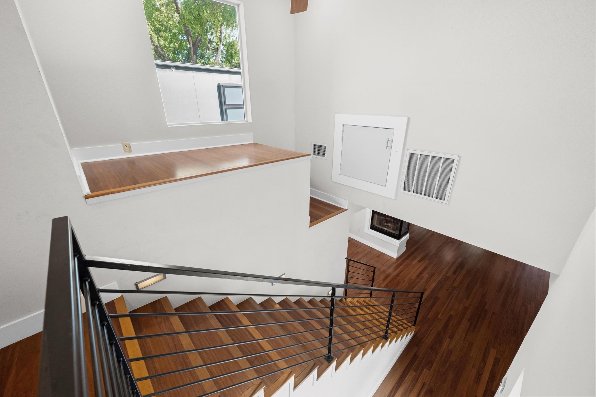 815 W Gibson St, Austin, TX 78704