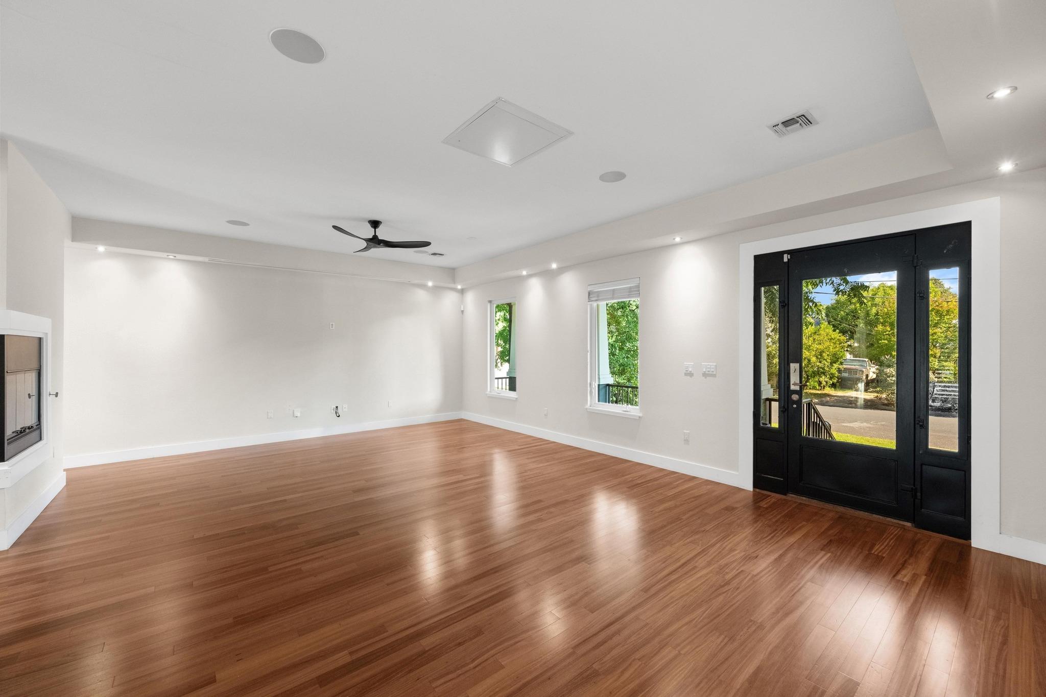 815 W Gibson St, Austin, TX 78704