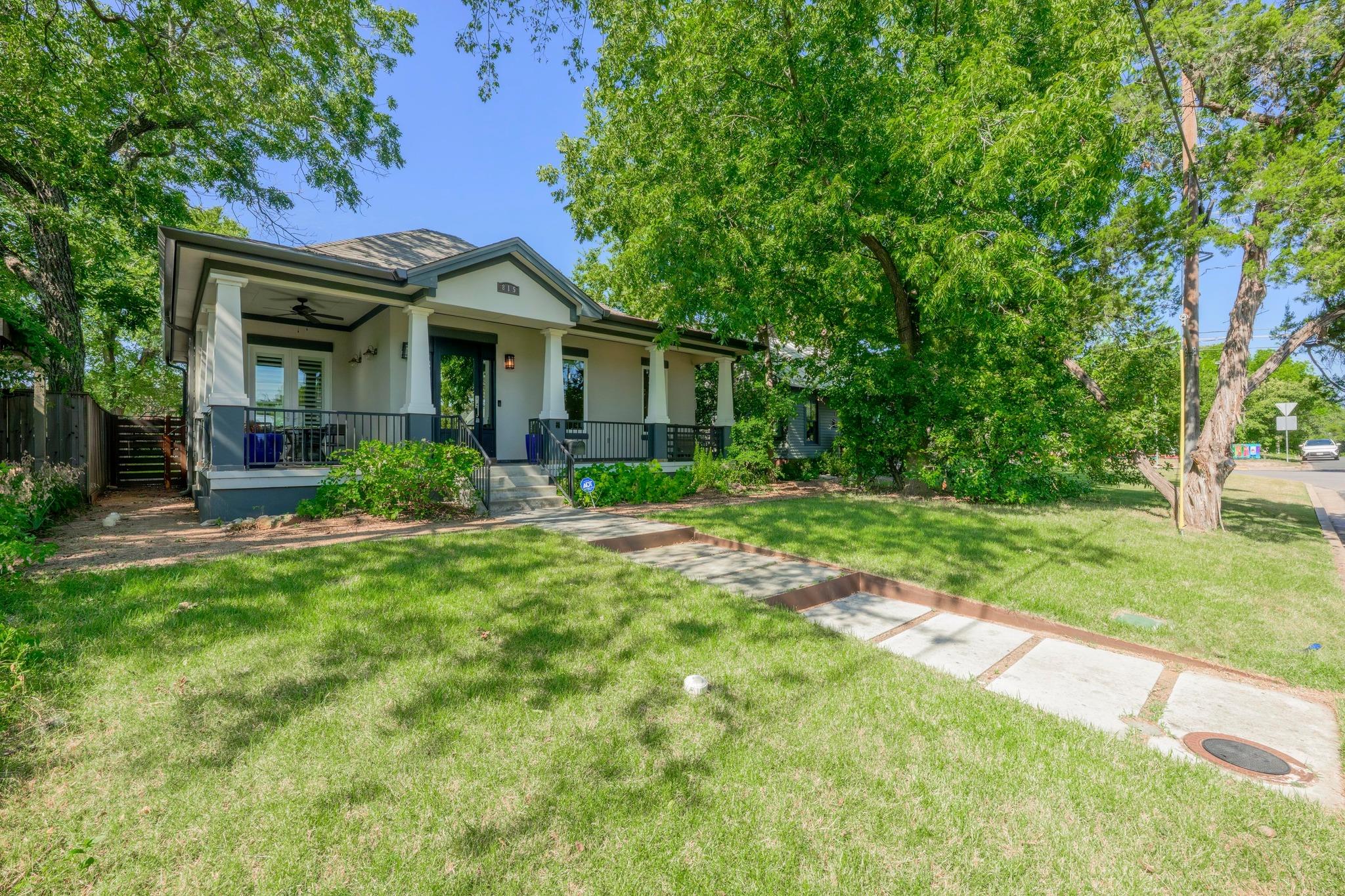815 W Gibson St, Austin, TX 78704