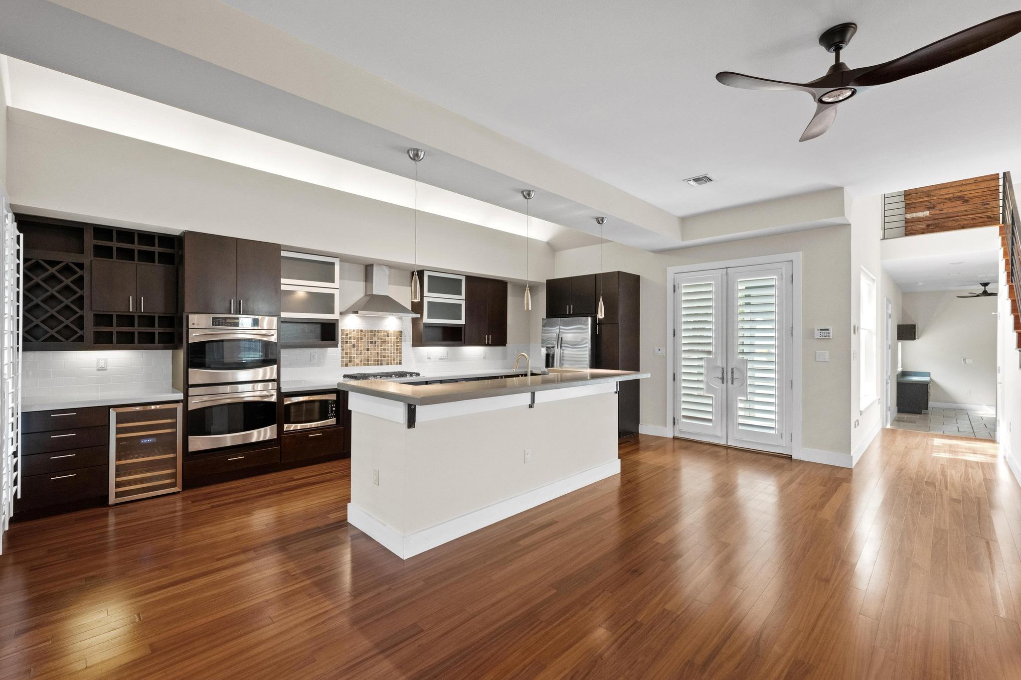 815 W Gibson St, Austin, TX 78704