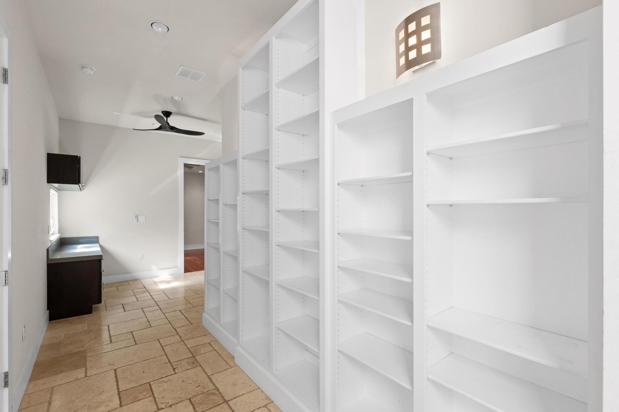 815 W Gibson St, Austin, TX 78704