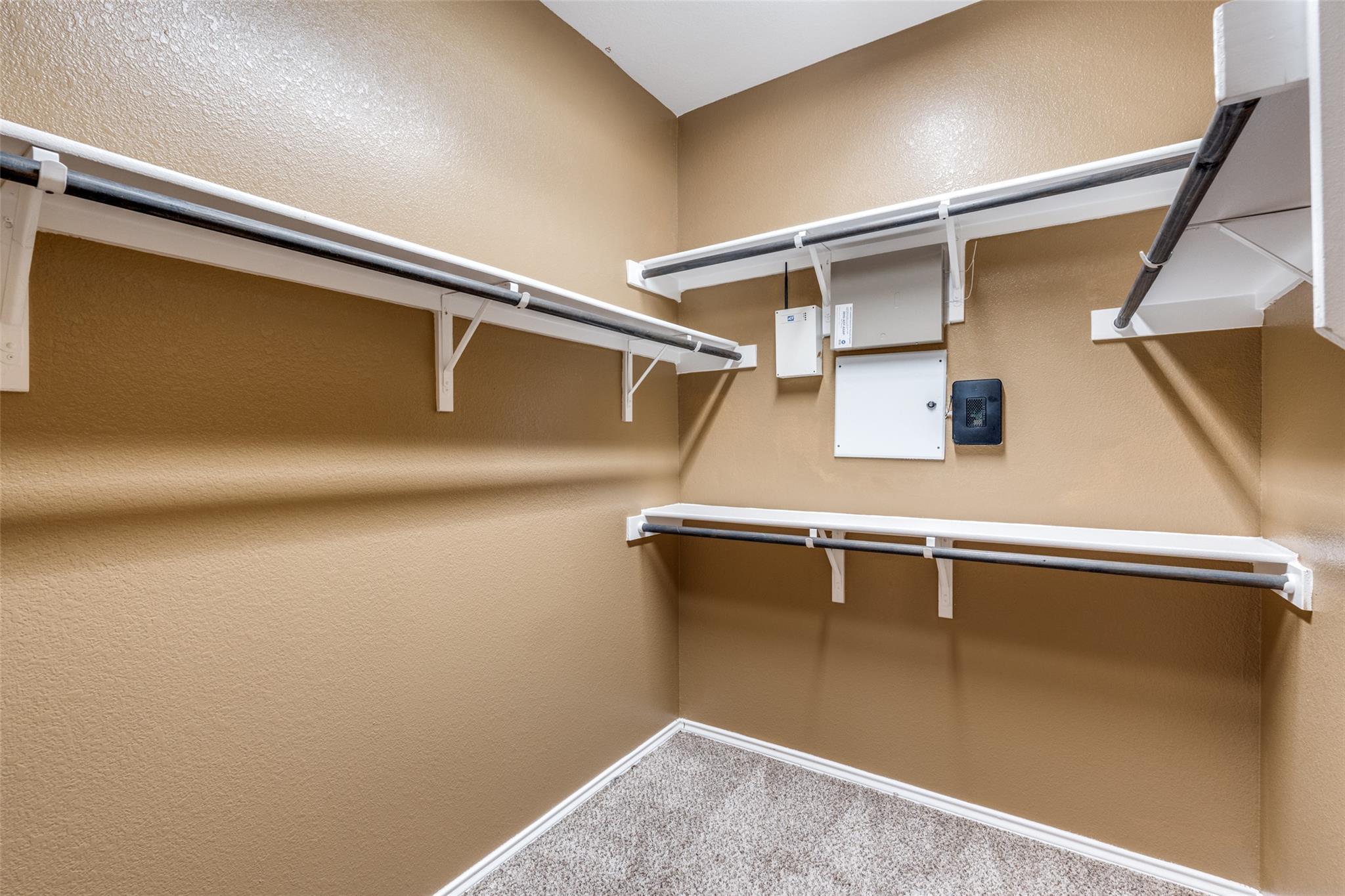 305 Leather Oak Loop, San Marcos, TX 78666