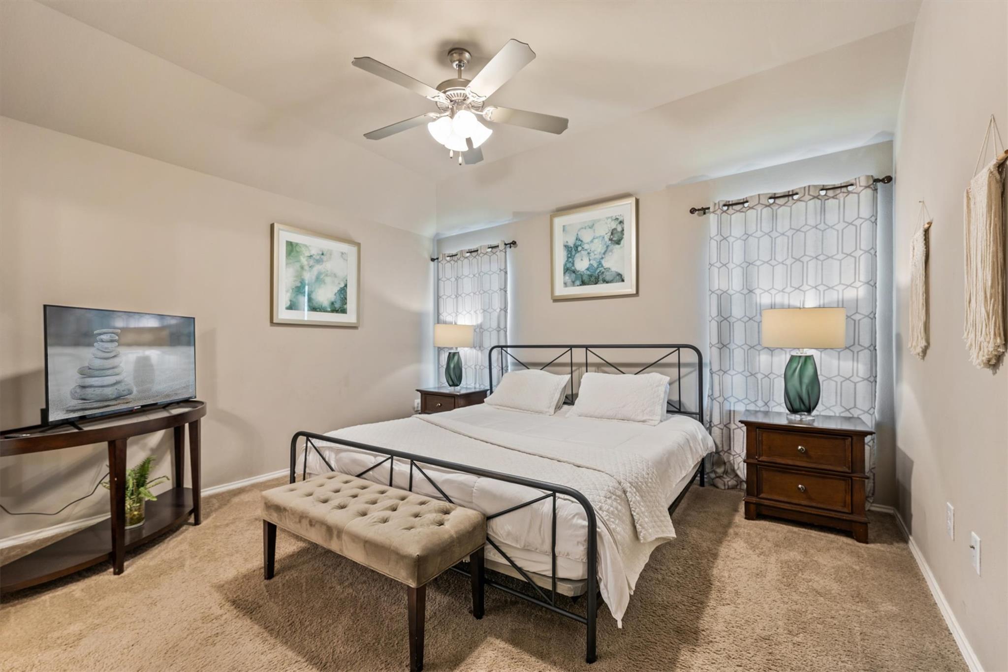 106 E Pine Dr, Granite Shoals, TX 78654