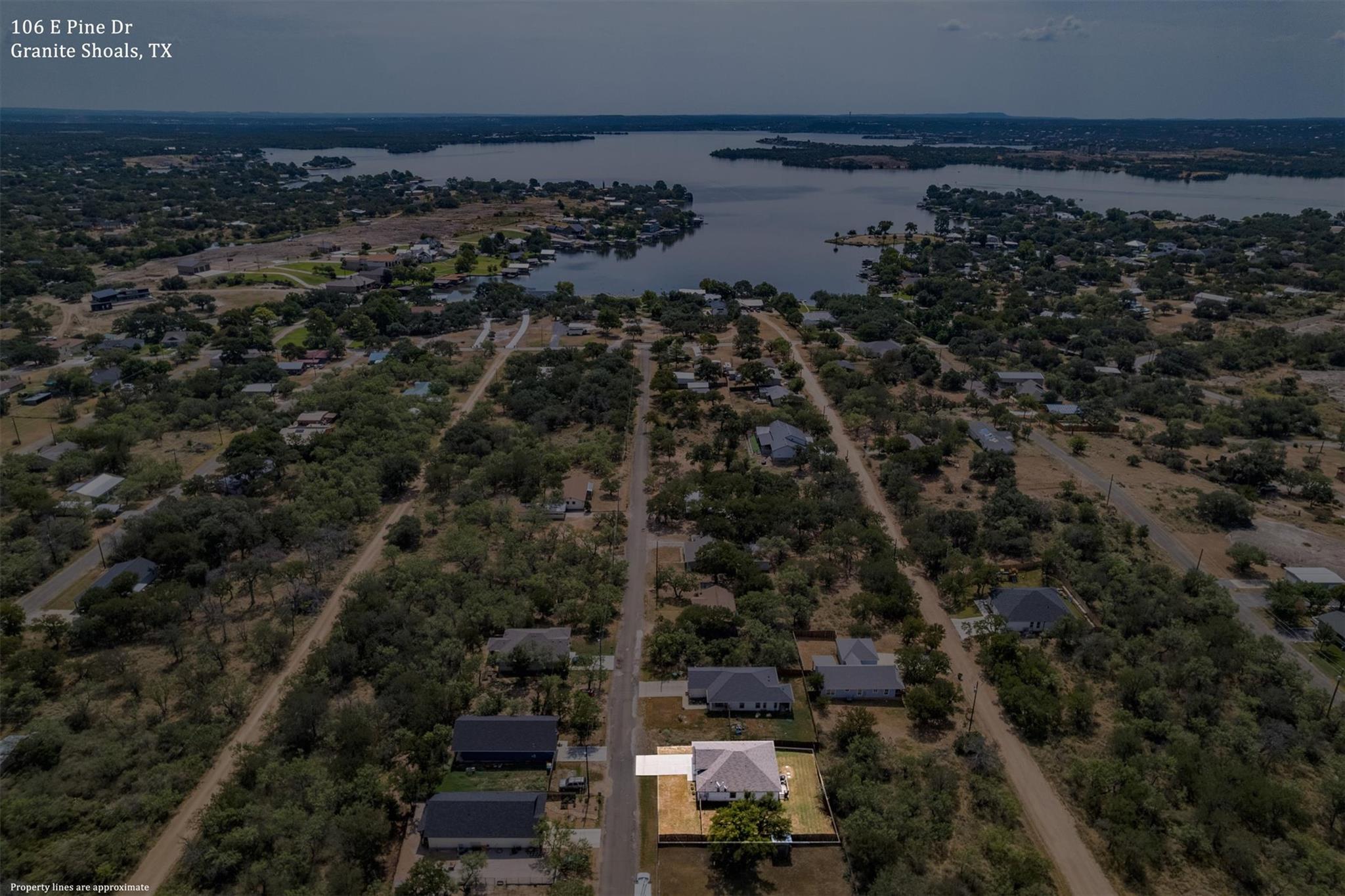 106 E Pine Dr, Granite Shoals, TX 78654
