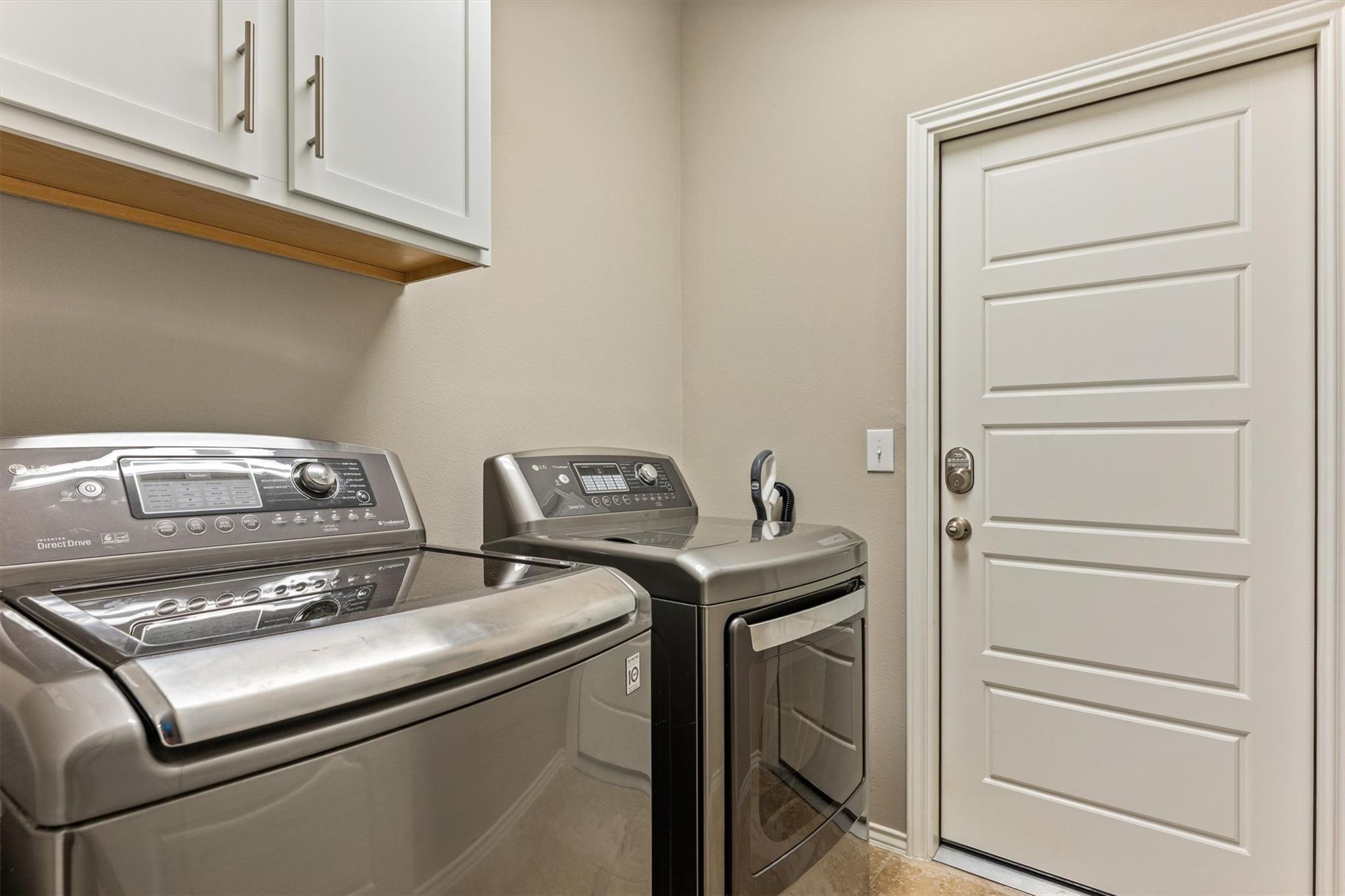 106 E Pine Dr, Granite Shoals, TX 78654