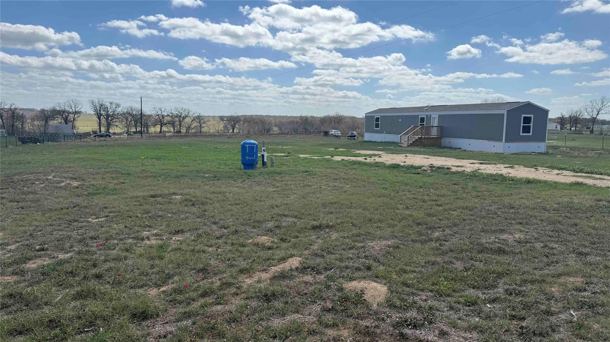 106 Spanish Oak Rd, Dale, TX 78616