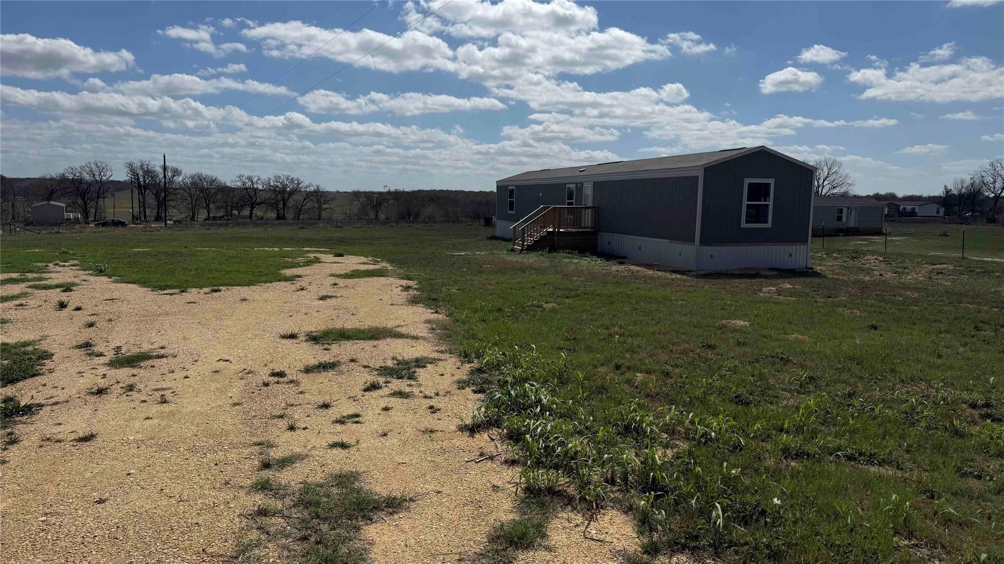 106 Spanish Oak Rd, Dale, TX 78616