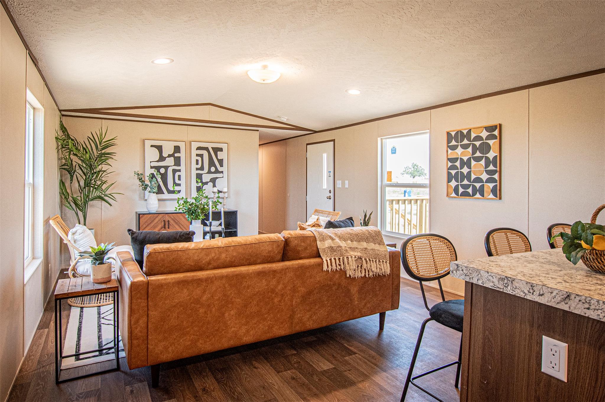 106 Spanish Oak Rd, Dale, TX 78616