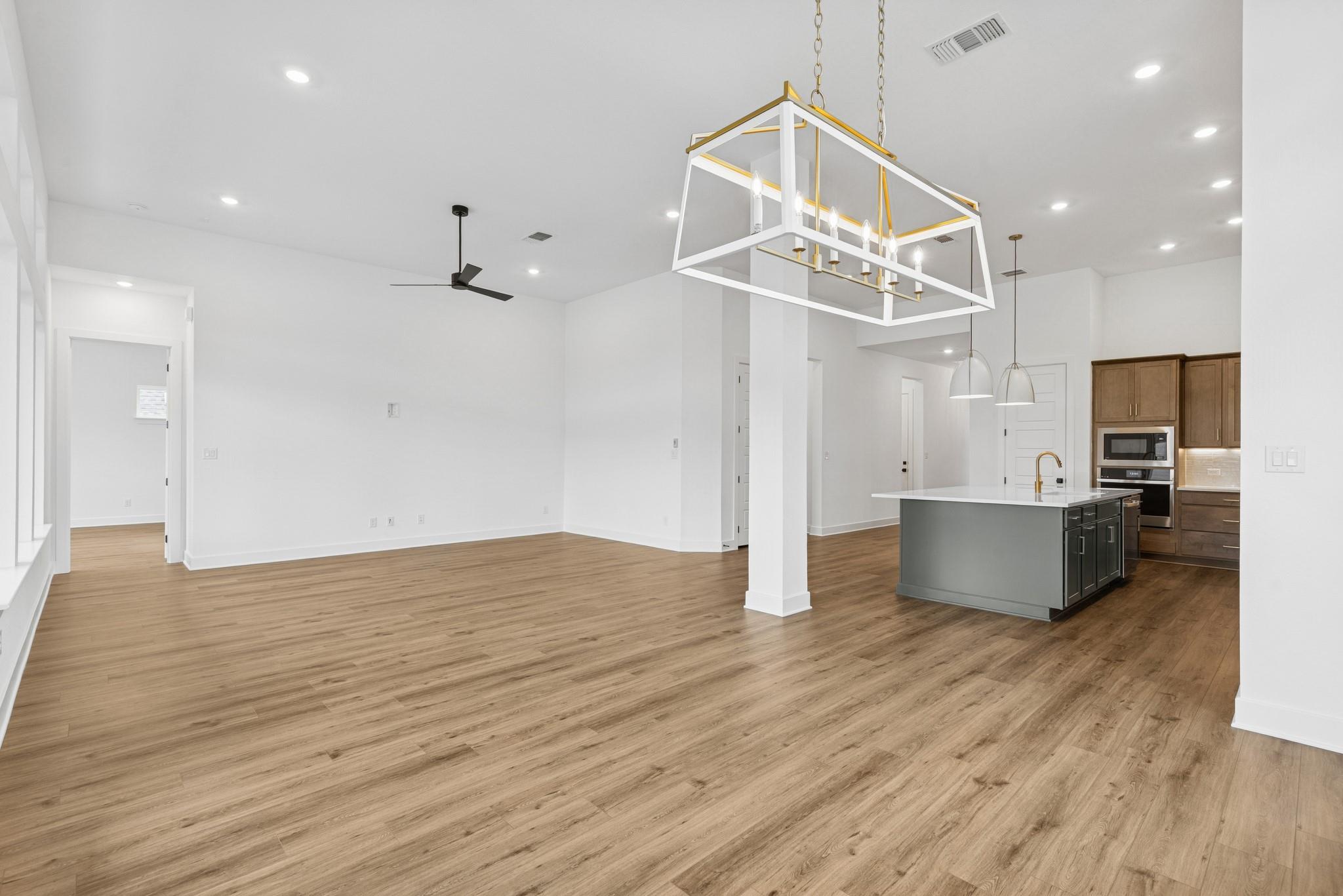 2001 Sundown Trl, Georgetown, TX 78628