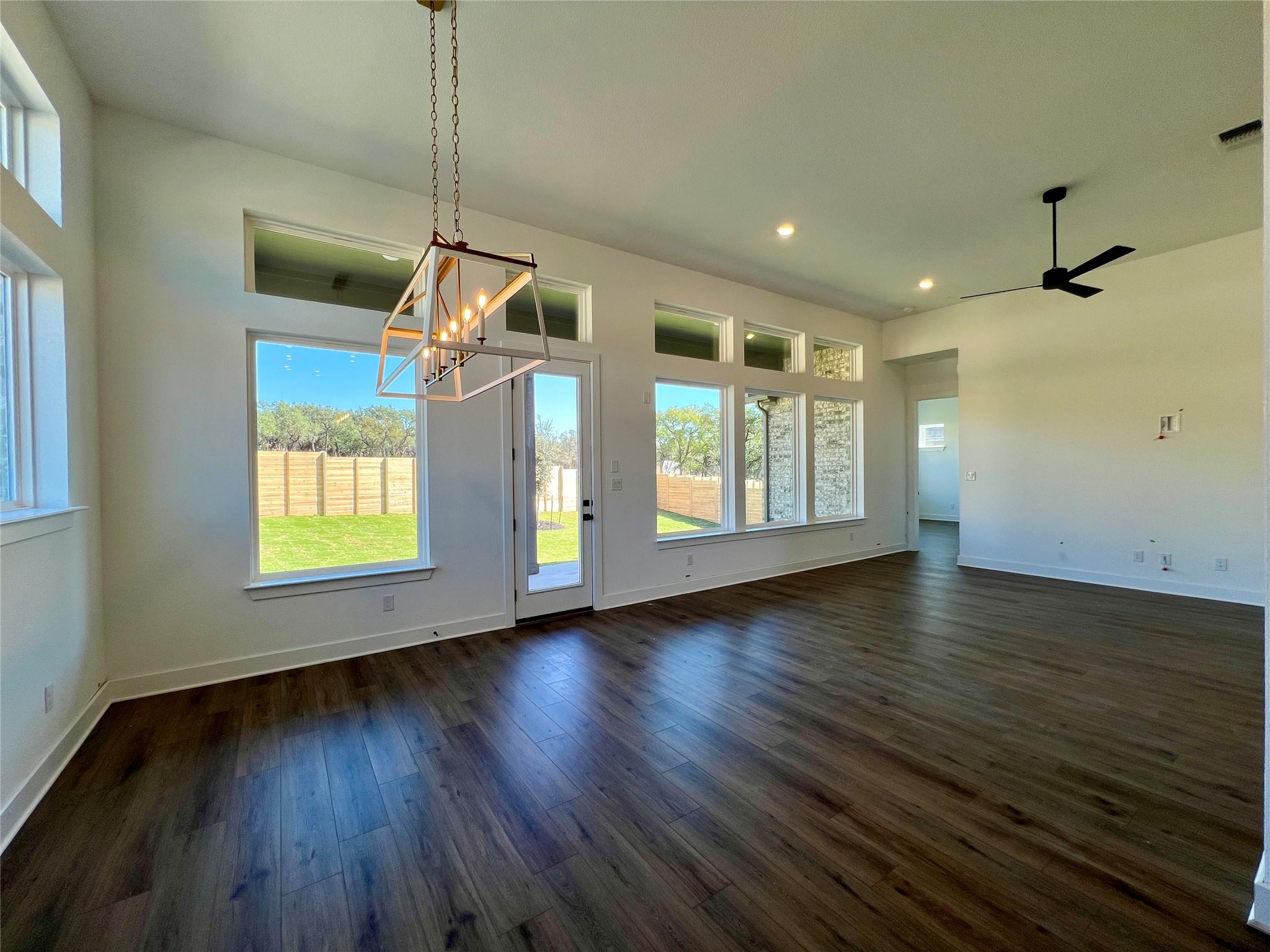 2001 Sundown Trl, Georgetown, TX 78628