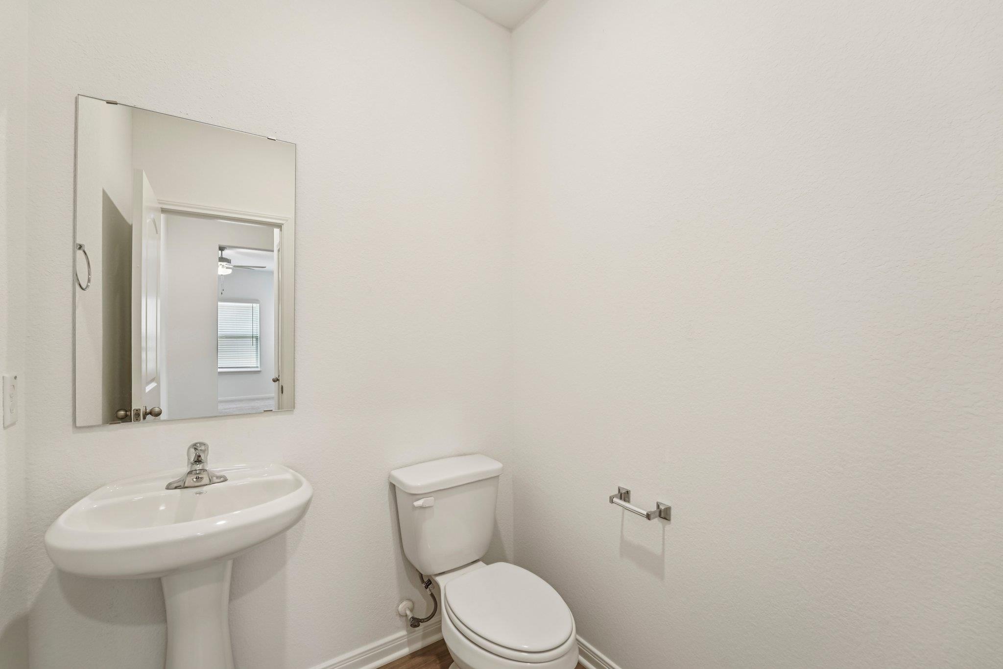 571 Aplite Pass, Maxwell, TX 78656