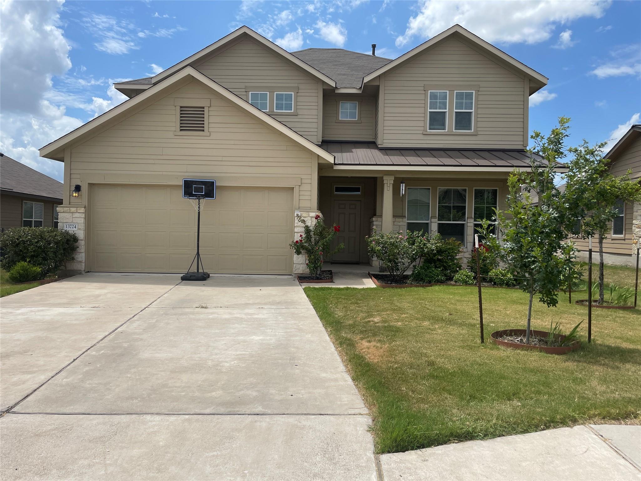 13724 Harrisglenn Dr, Pflugerville, TX 78660