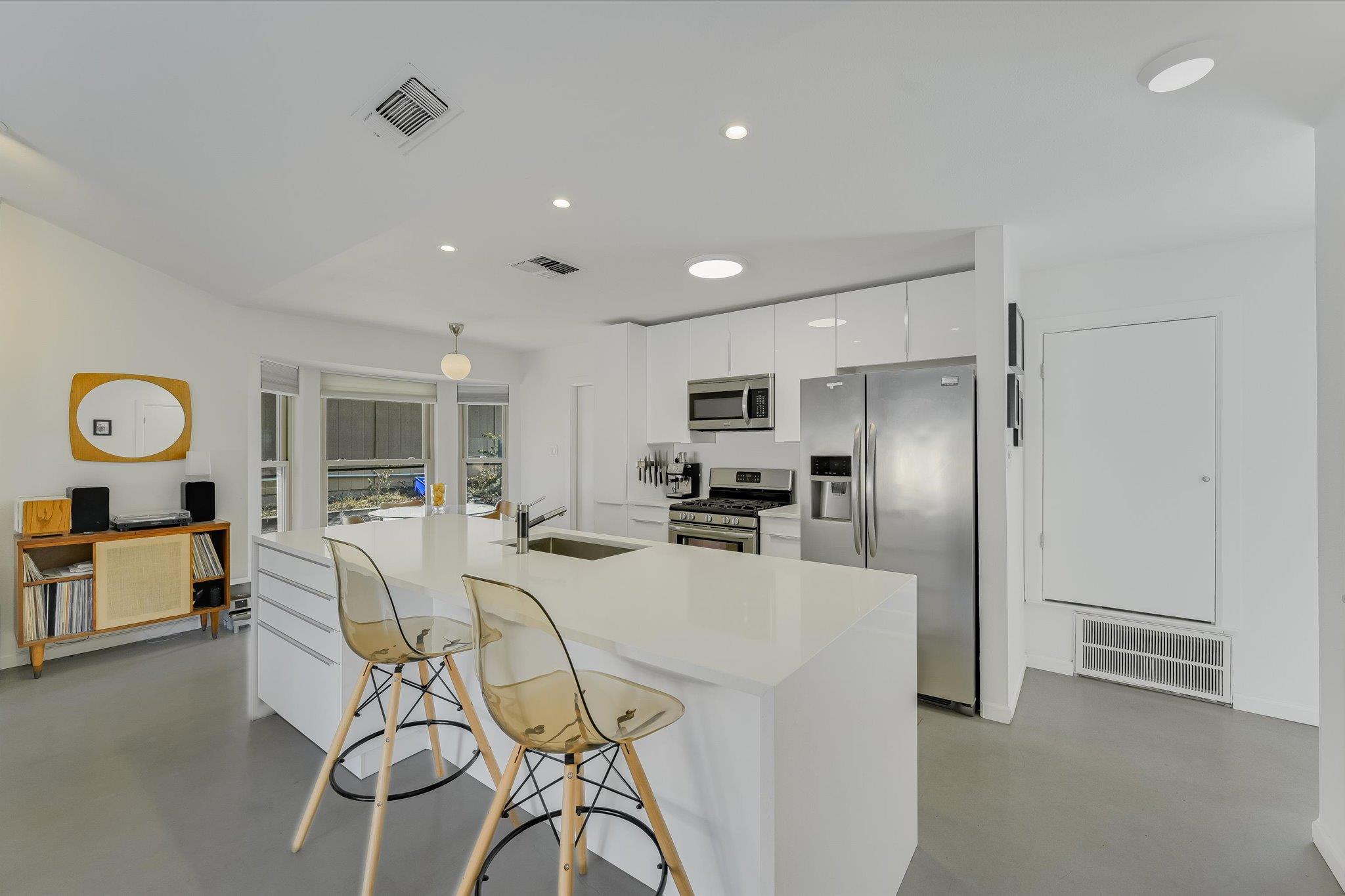 7400 Broken Arrow Ln, Austin, TX 78745