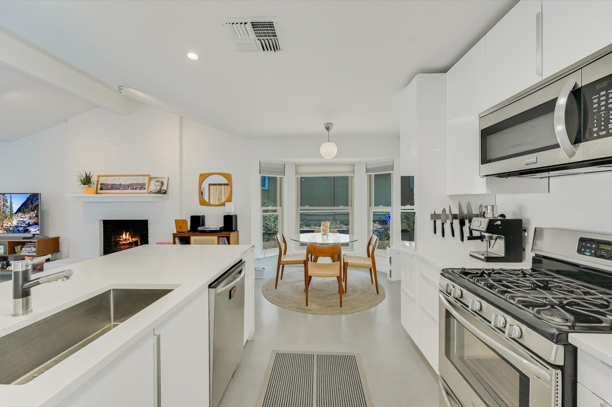 7400 Broken Arrow Ln, Austin, TX 78745