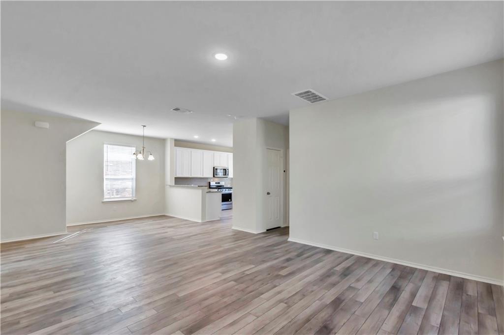 338 Pepperbark Loop, Buda, TX 78610