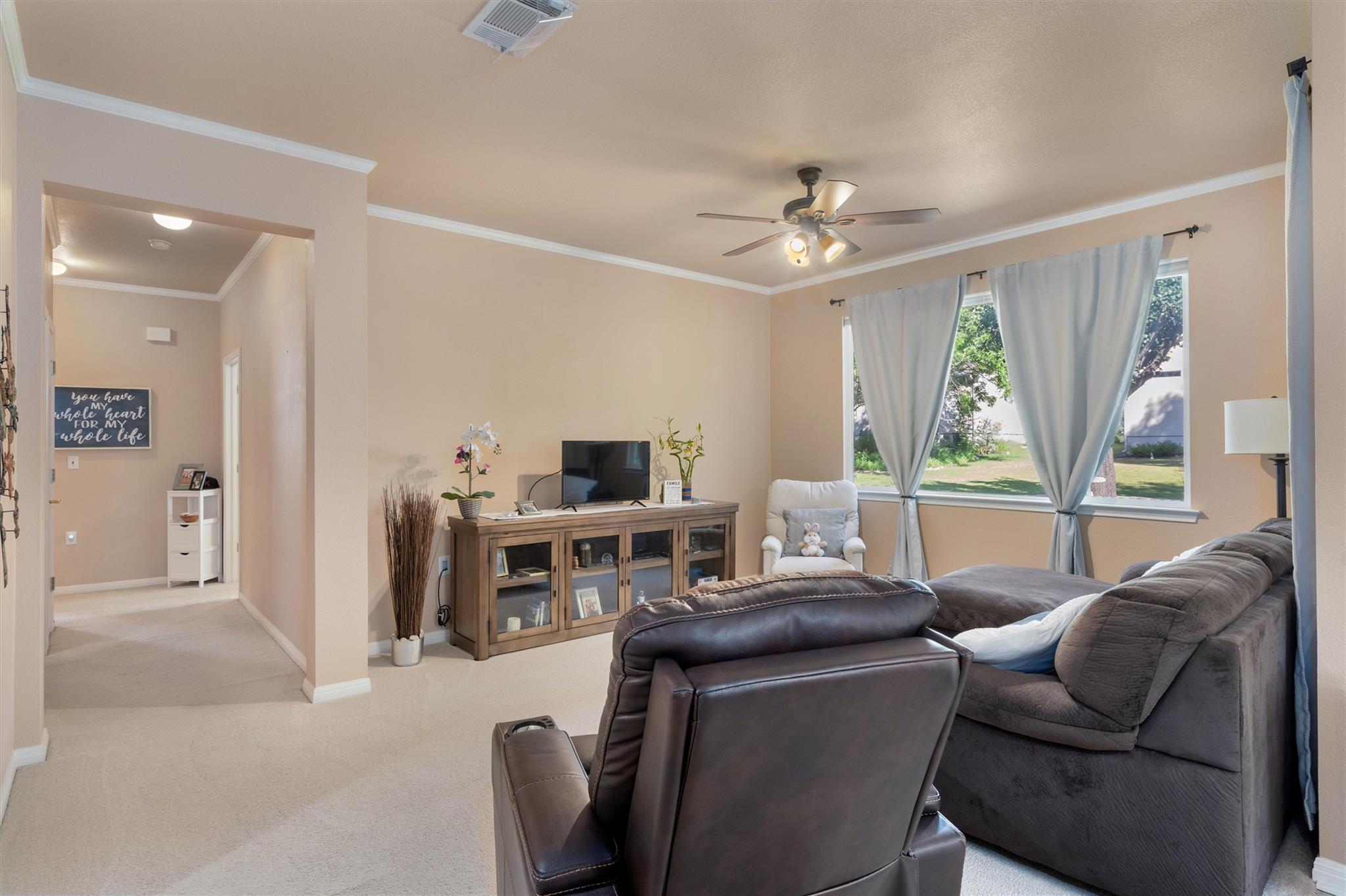 272 Red Poppy Trl, Georgetown, TX 78633