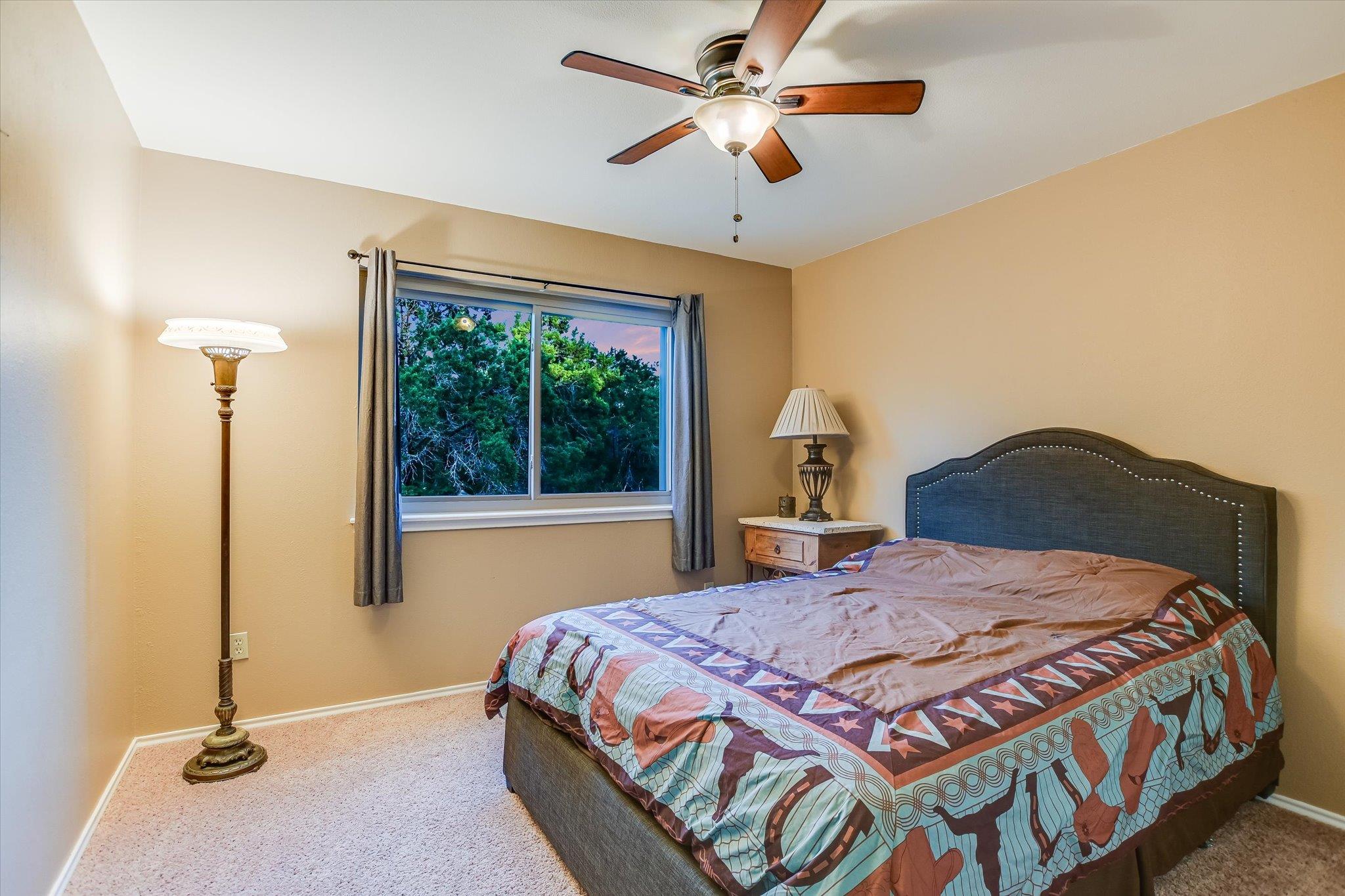 1005 County Road 414, Spicewood, TX 78669