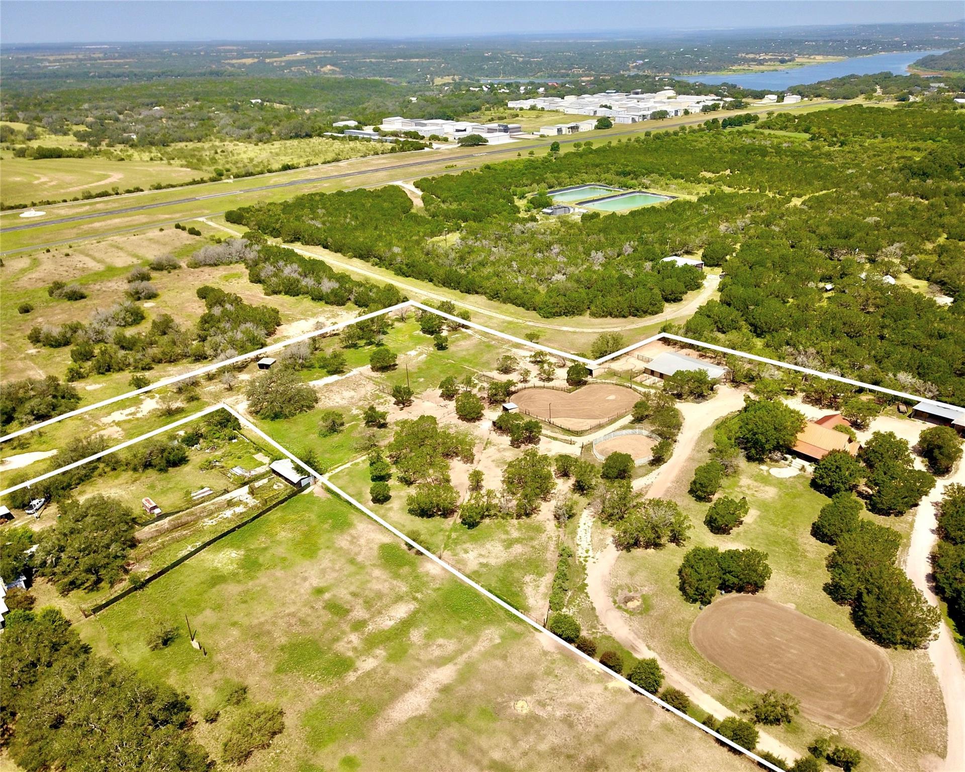1005 County Road 414, Spicewood, TX 78669