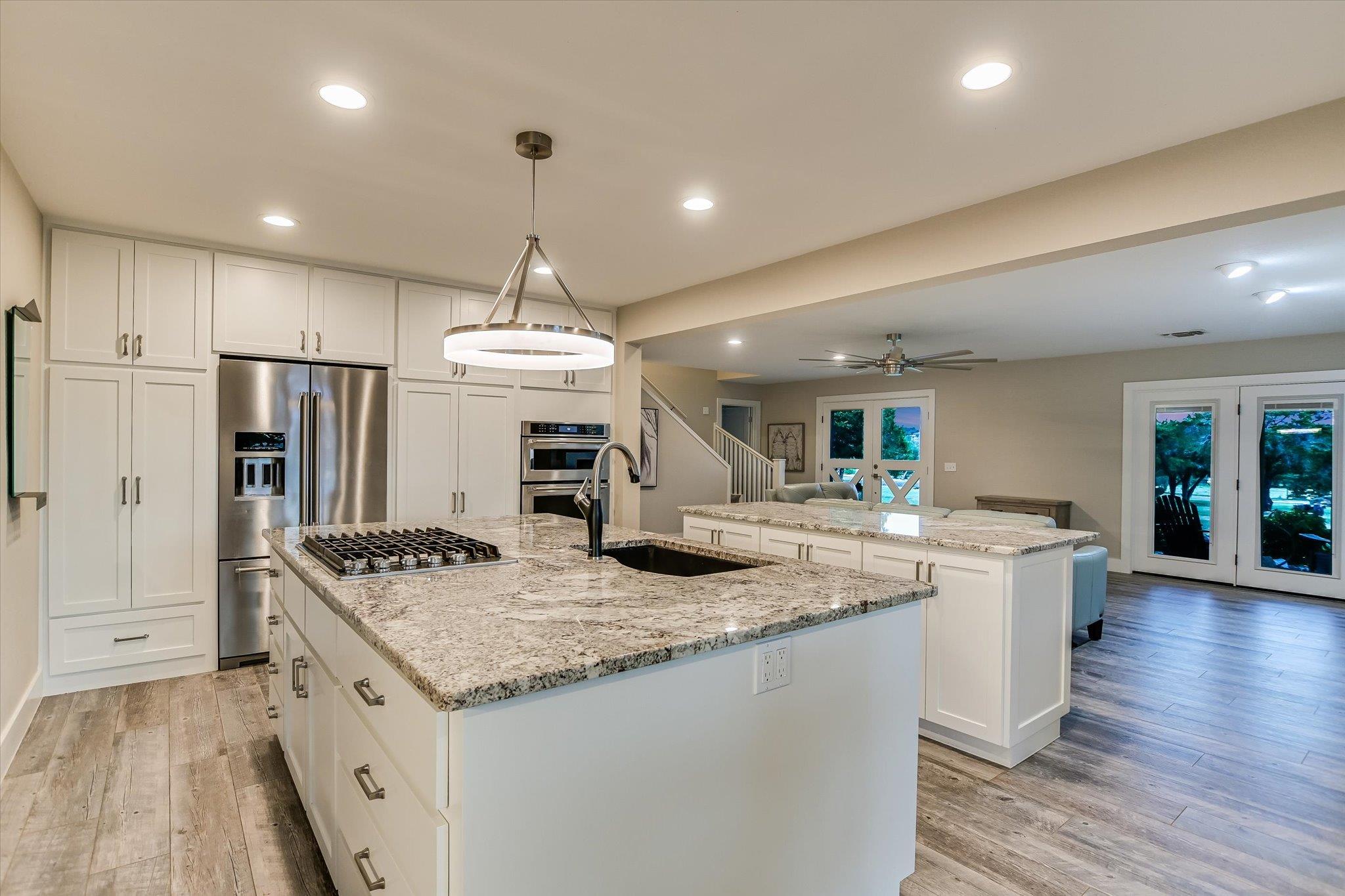 1005 County Road 414, Spicewood, TX 78669