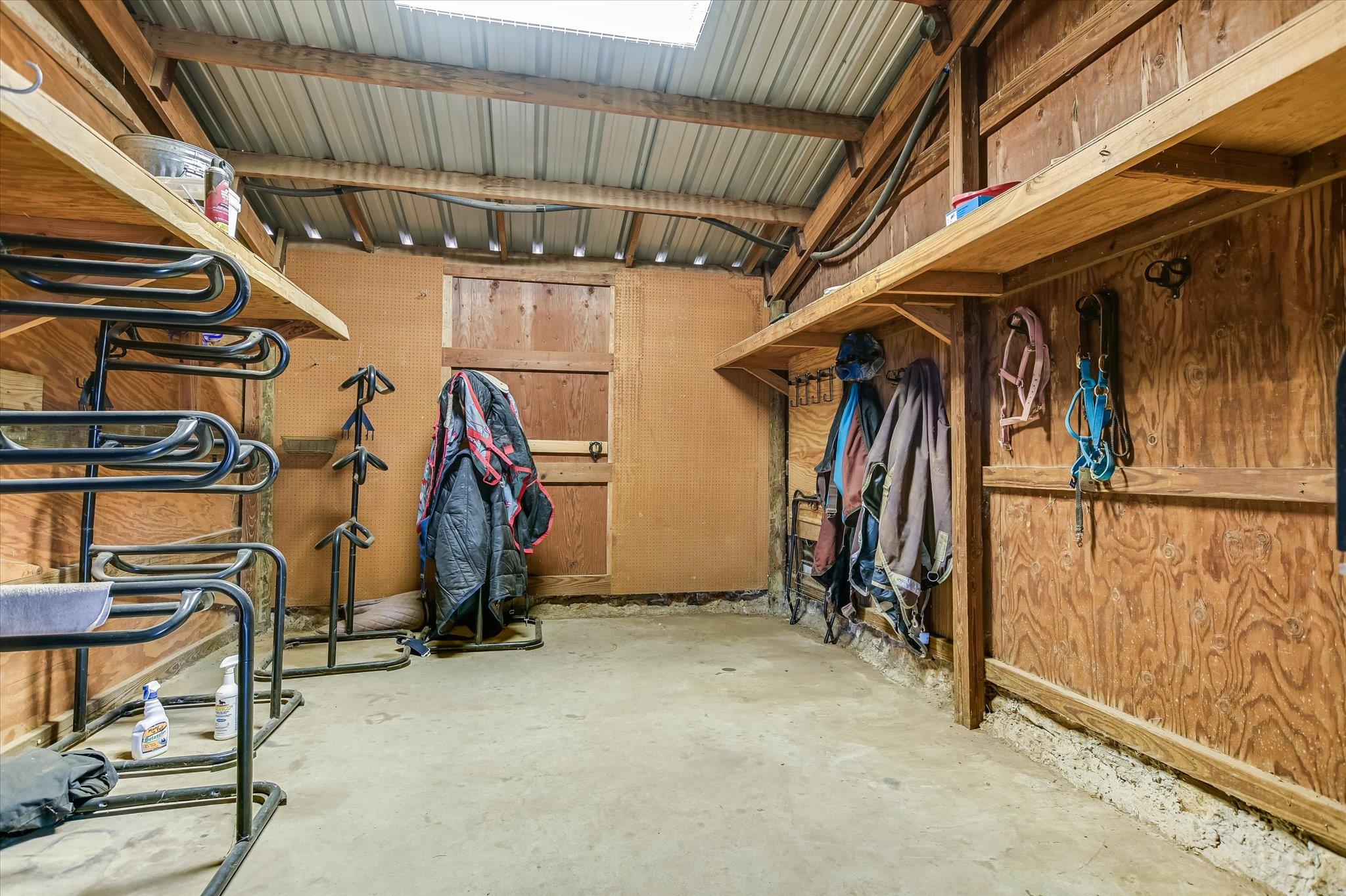 1005 County Road 414, Spicewood, TX 78669