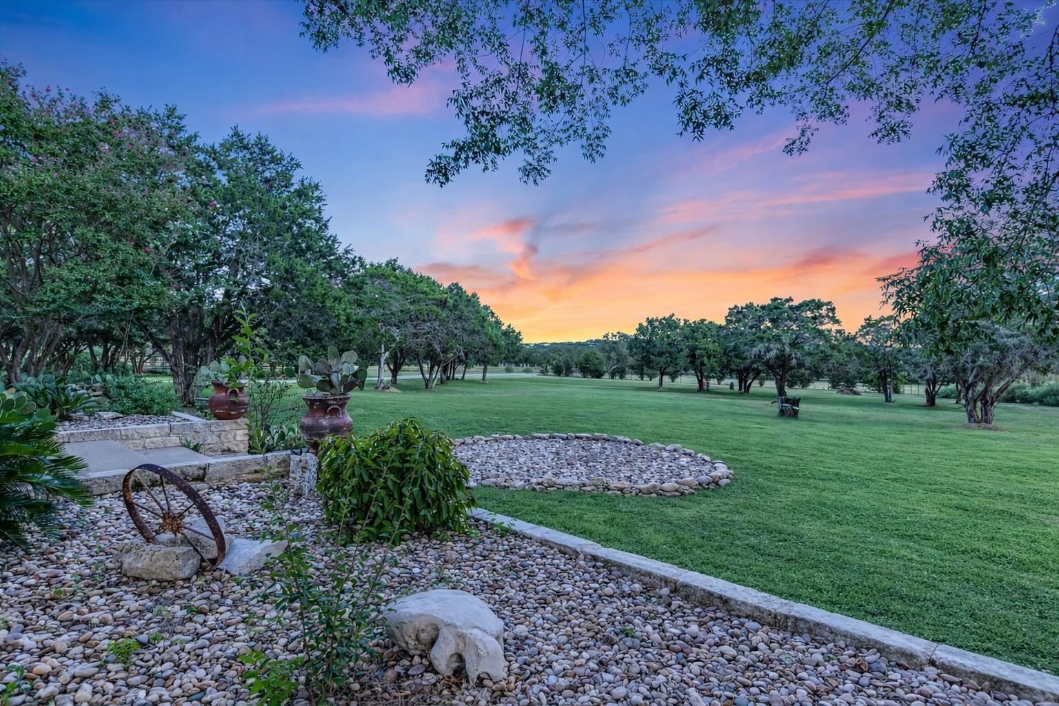 1005 County Road 414, Spicewood, TX 78669