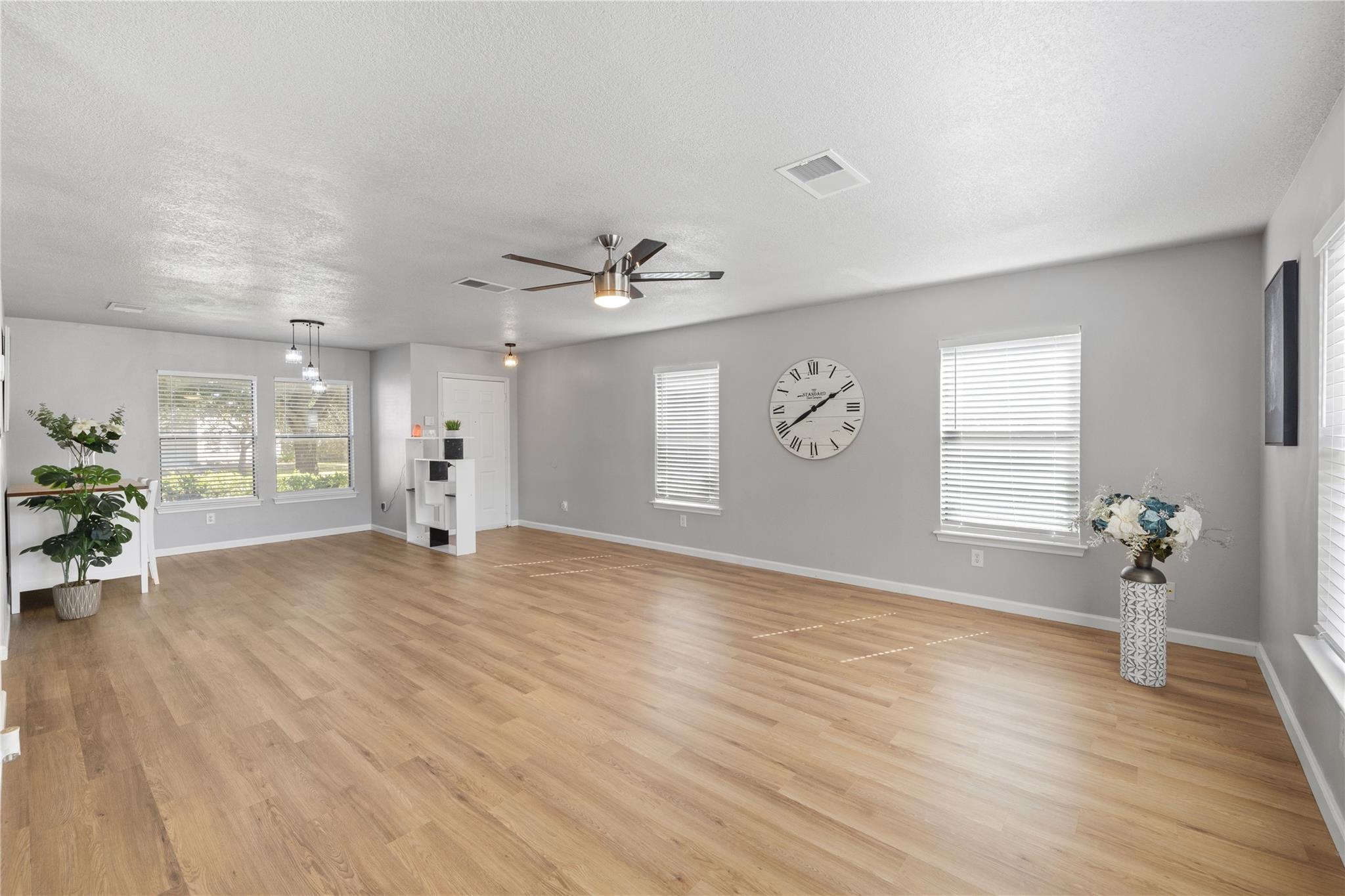 2411 Glen Field Dr, Cedar Park, TX 78613