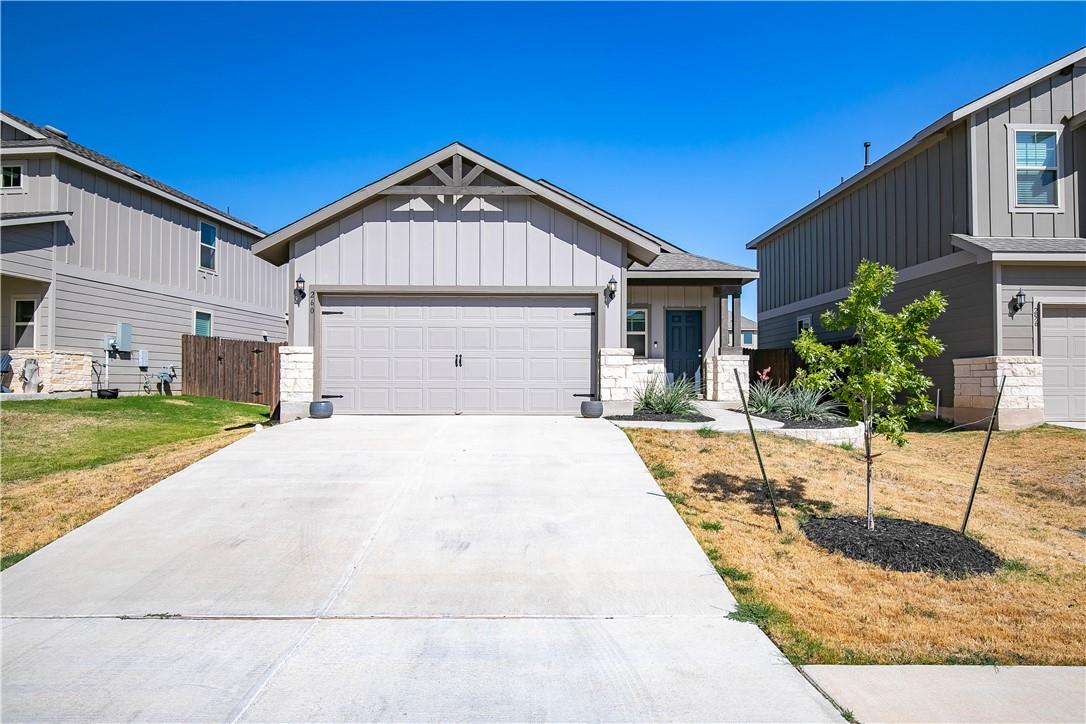 260 La Dera Dr, Liberty Hill, TX 78642