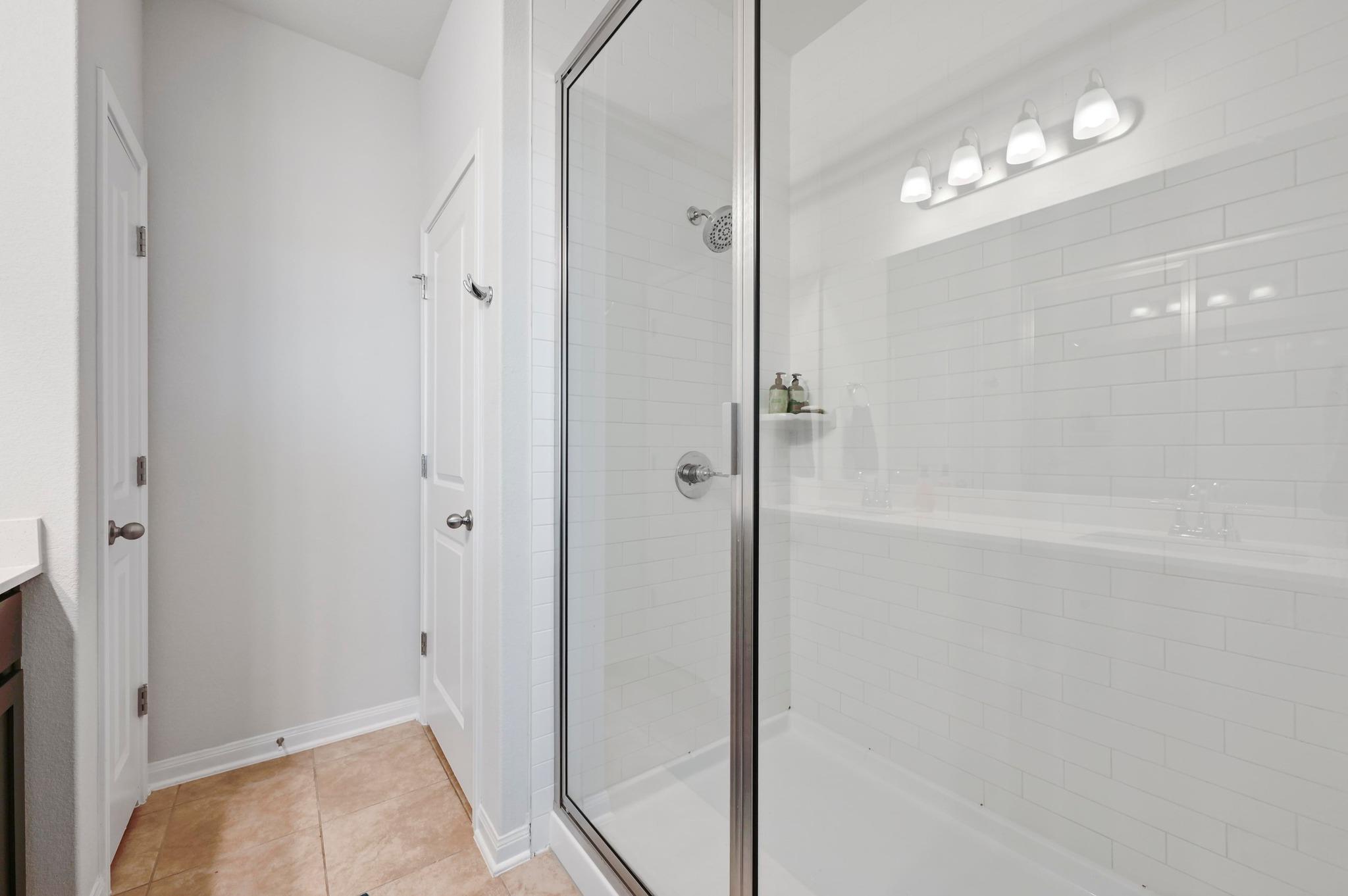 242 Reveille Dr, Kyle, TX 78640