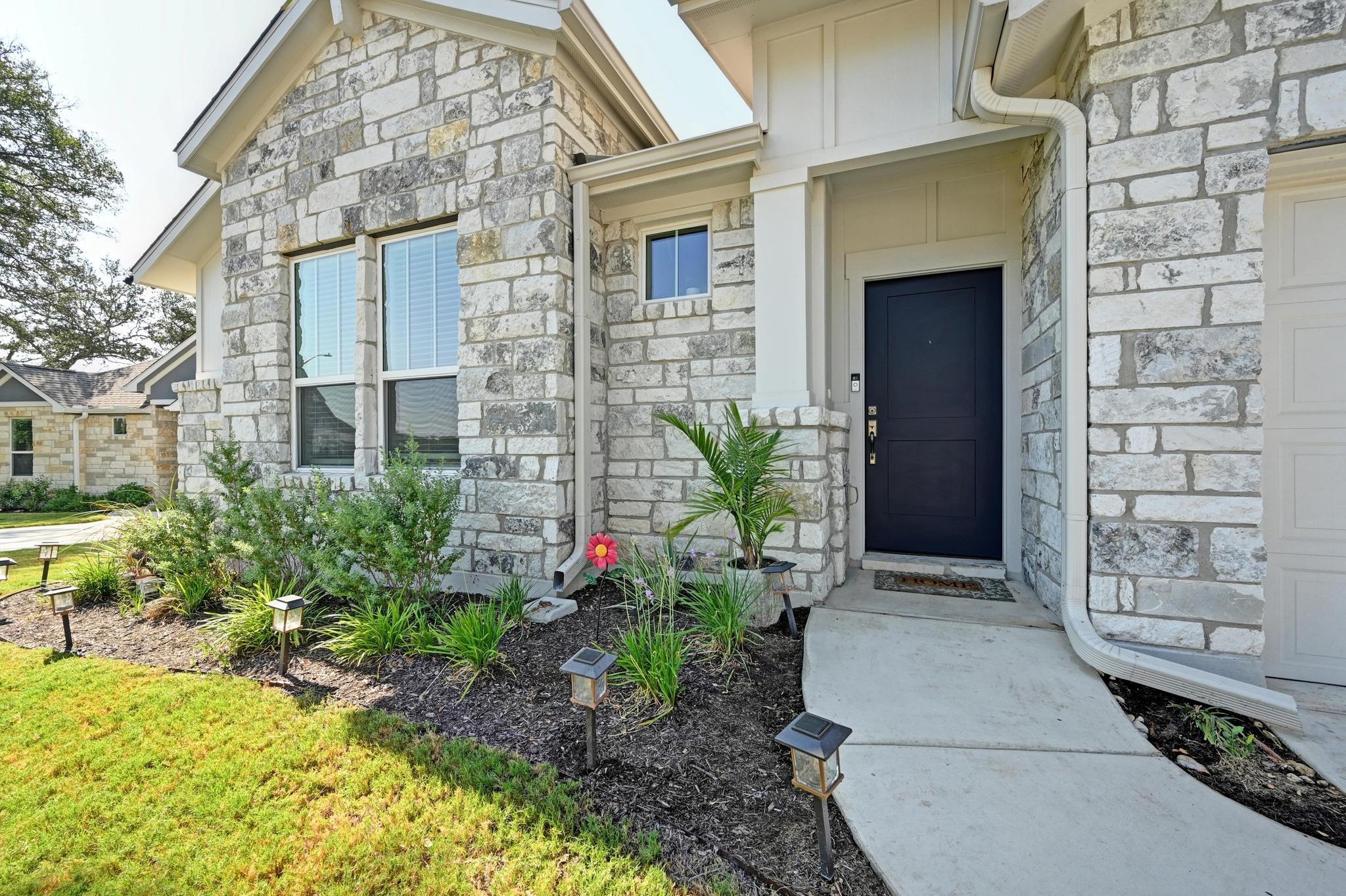 242 Reveille Dr, Kyle, TX 78640