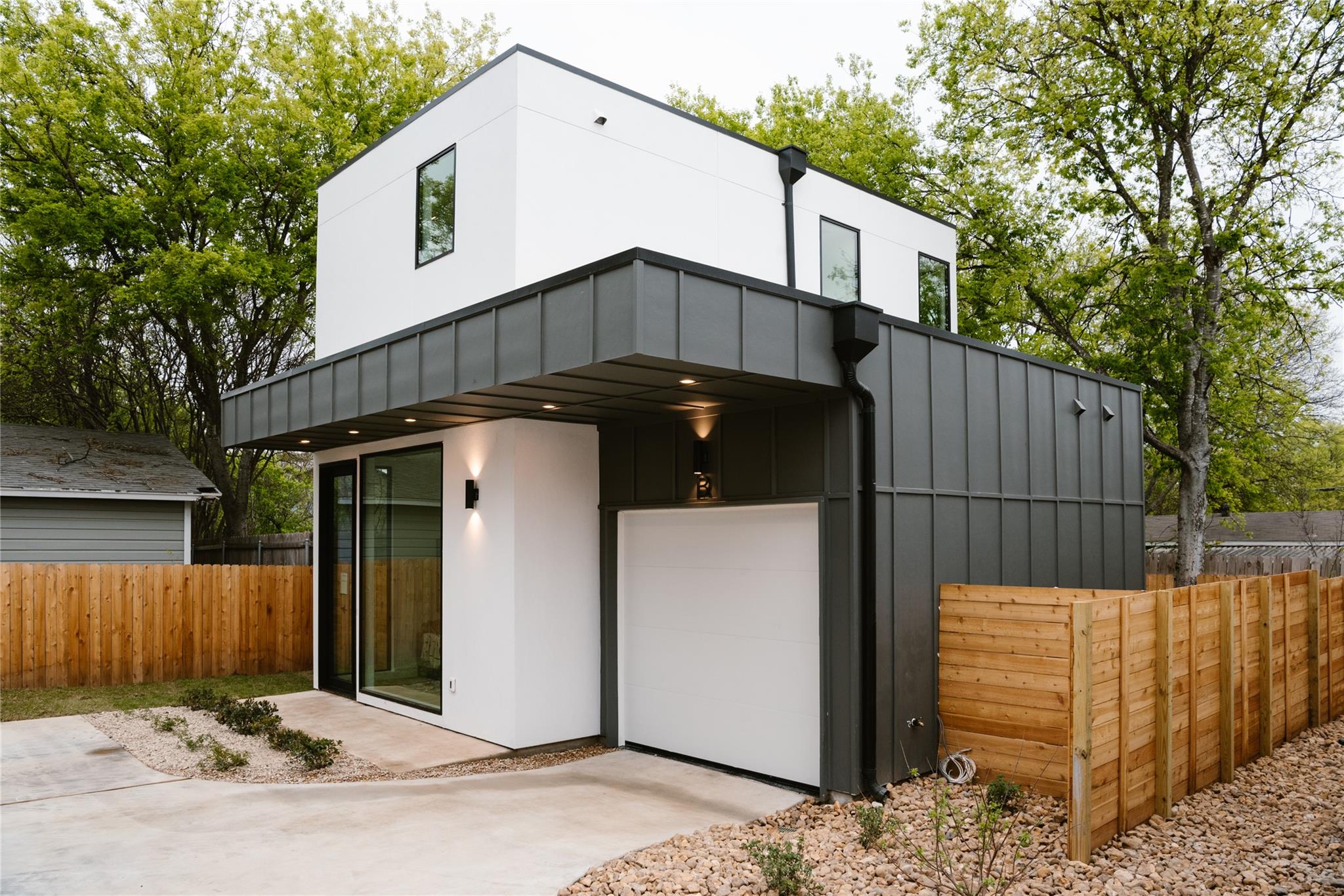 1604 Nash Ave # B, Austin, TX 78704