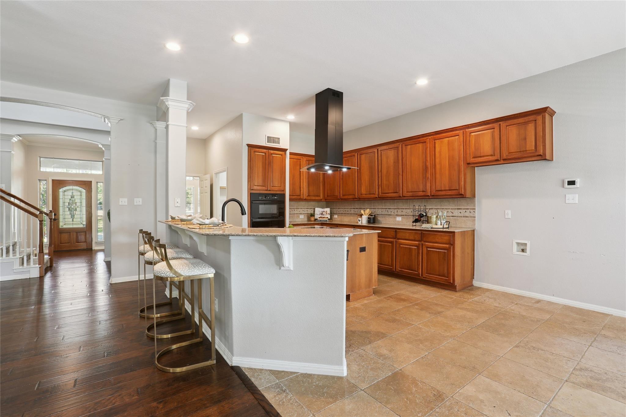 120 Juniper Trl, Elgin, TX 78621