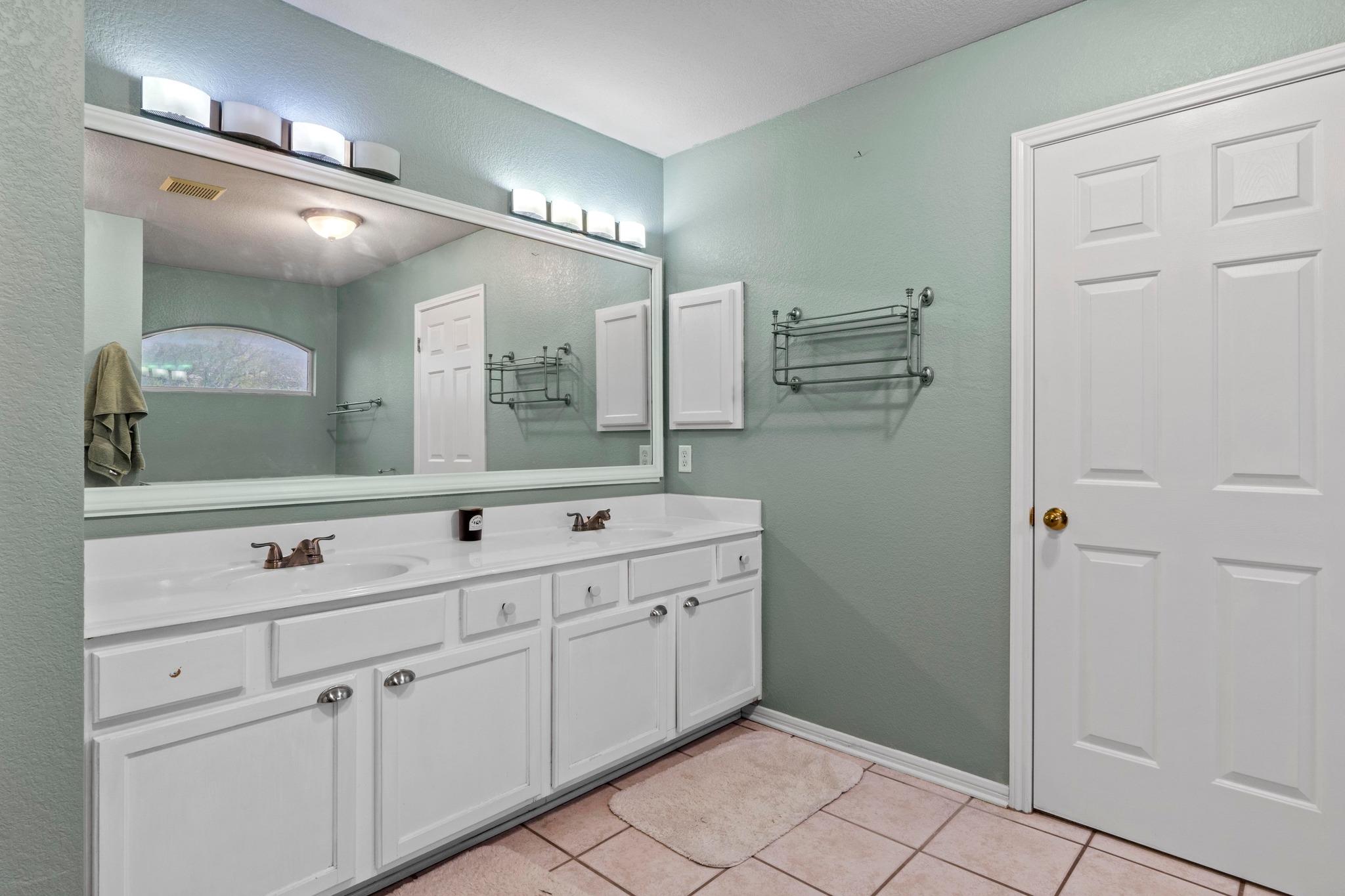 803 Windsor Hill Dr, Pflugerville, TX 78660