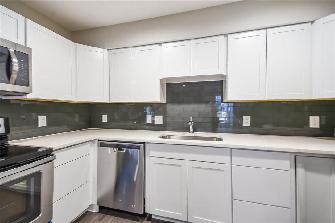 935 La Posada Dr # 142, Austin, TX 78752