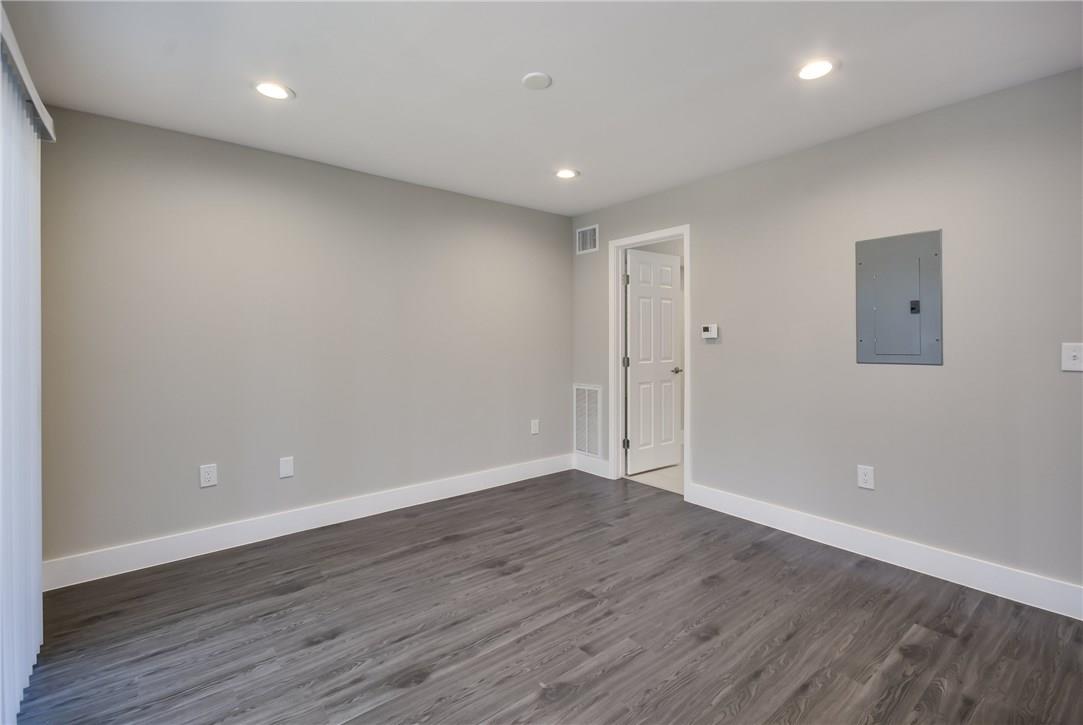 935 La Posada Dr # 142, Austin, TX 78752